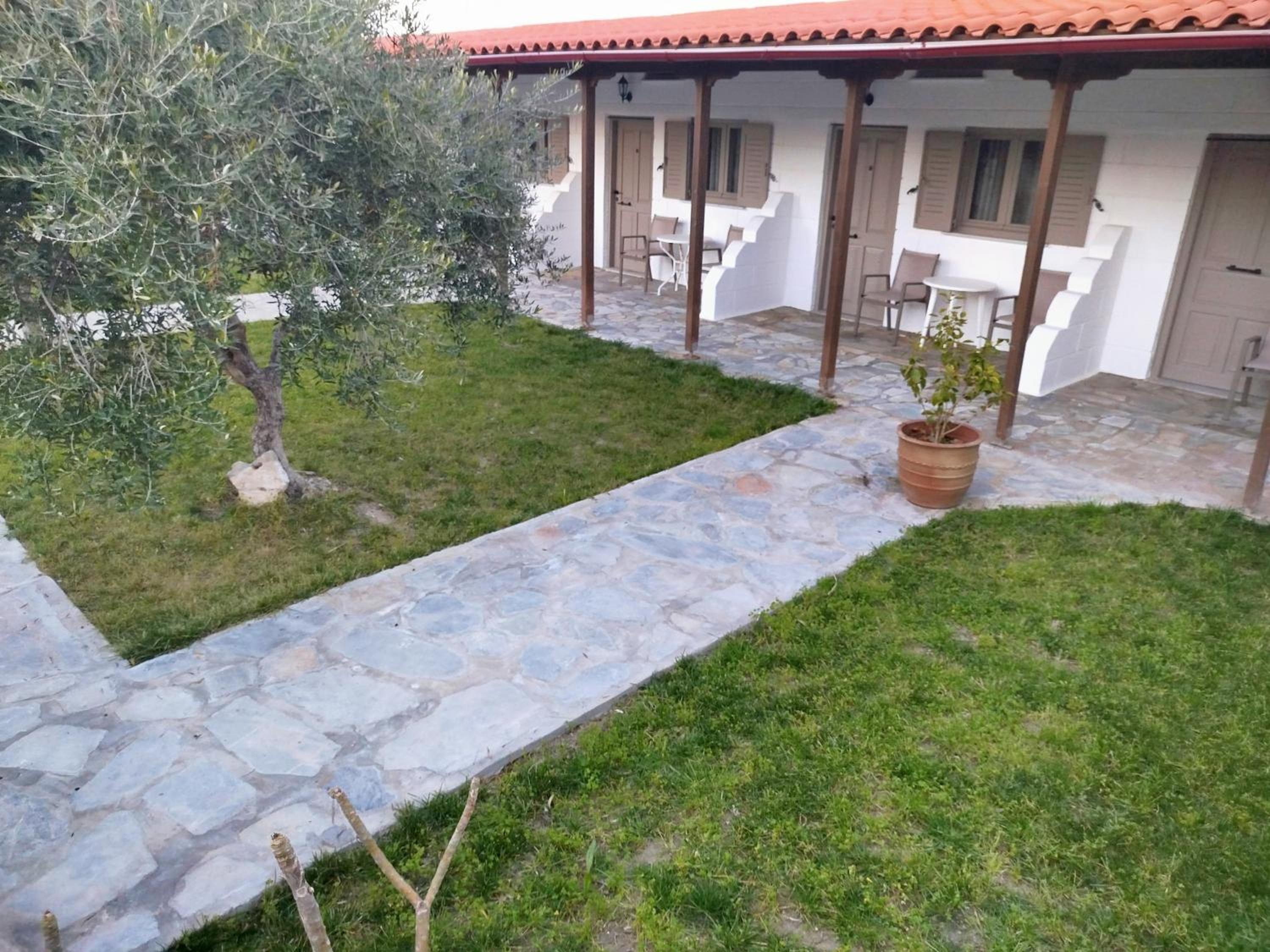 Photo 19