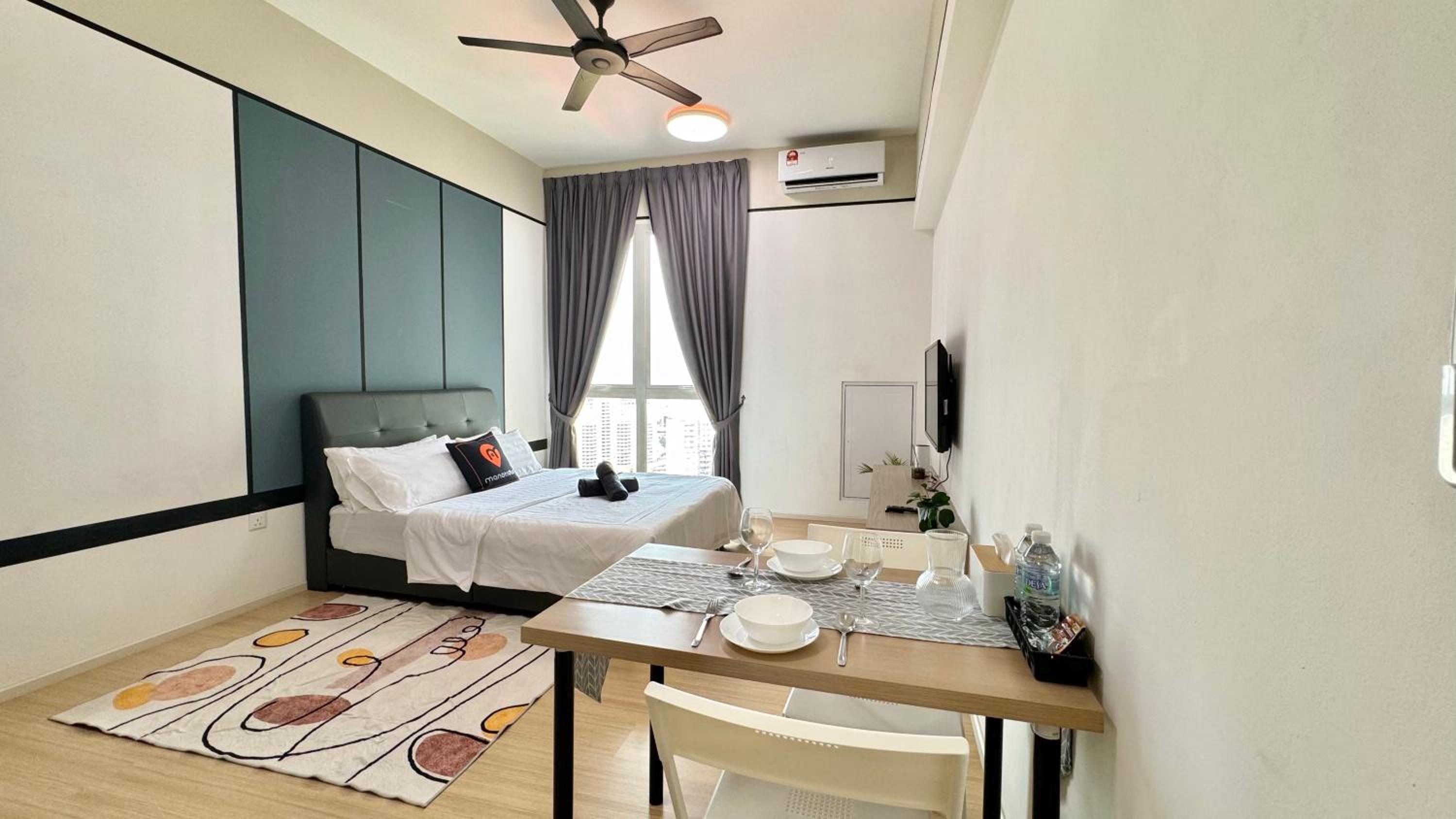 UNA Serviced Apartment by manatidur