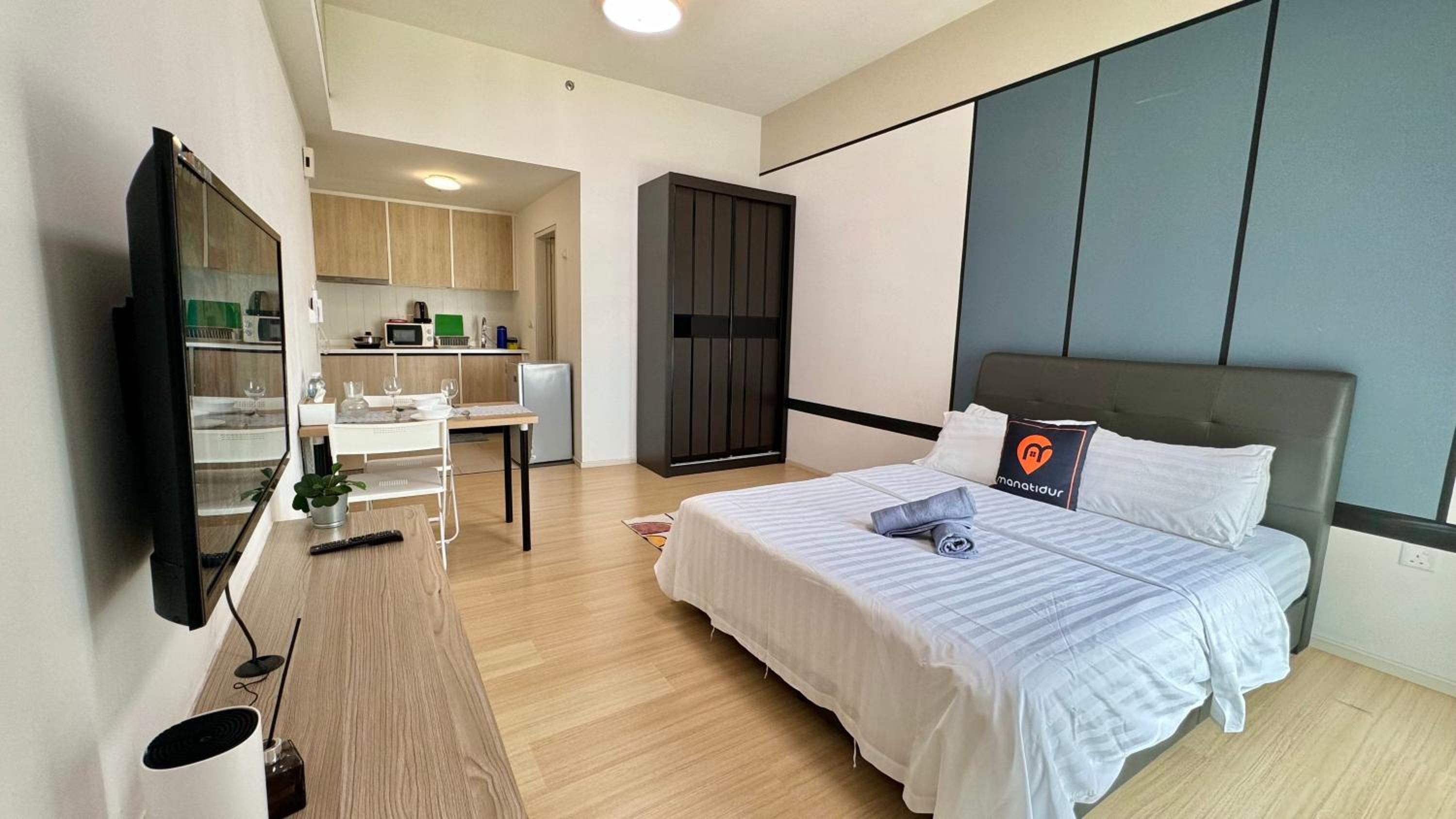 UNA Serviced Apartment by manatidur