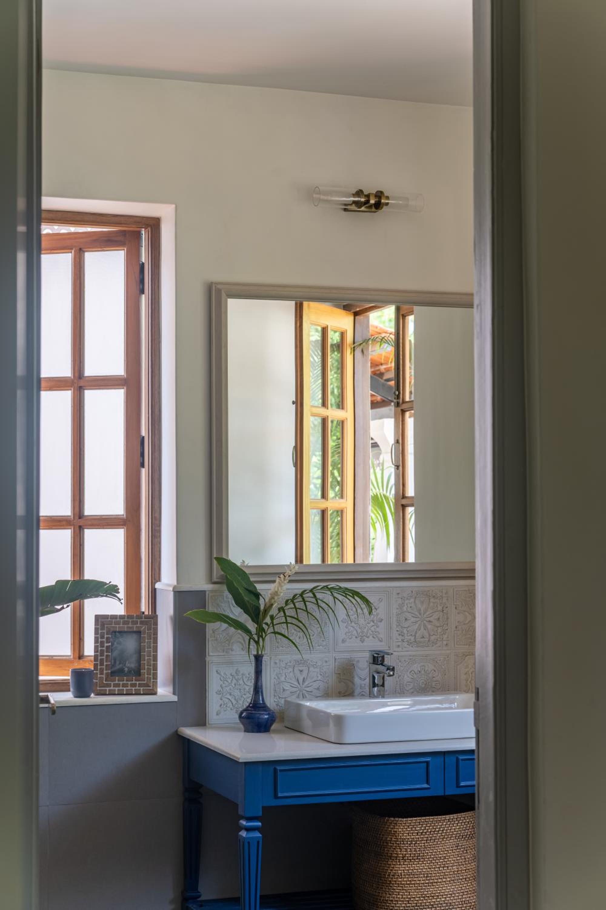 ELIVAAS Signature 3 BHK with Pvt Pool - Panache
