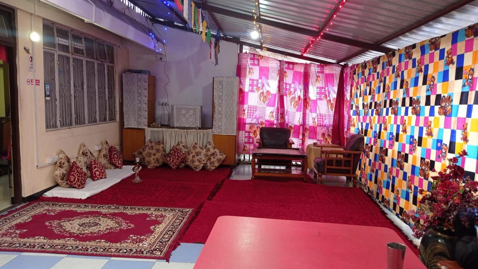 lounge