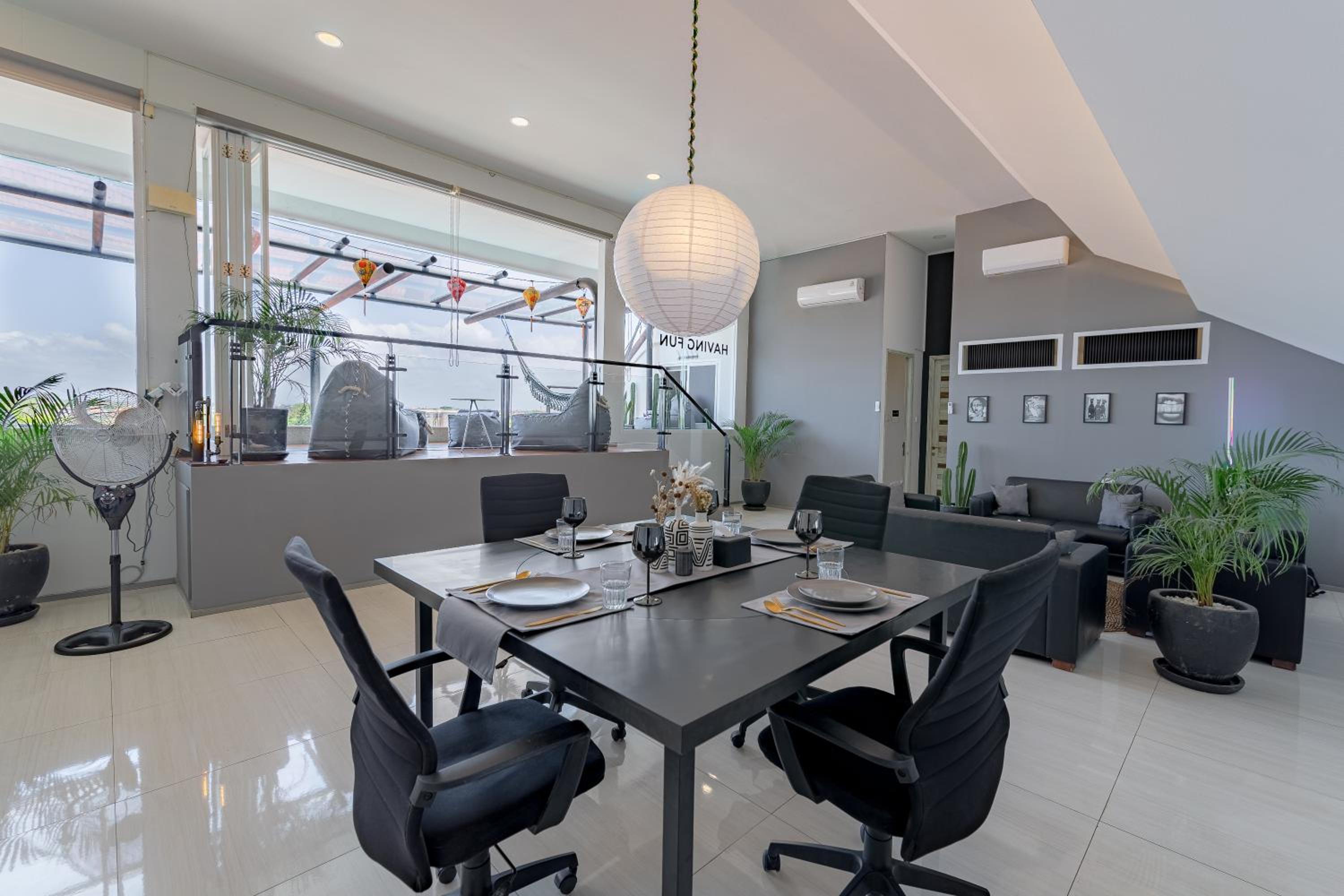 dining