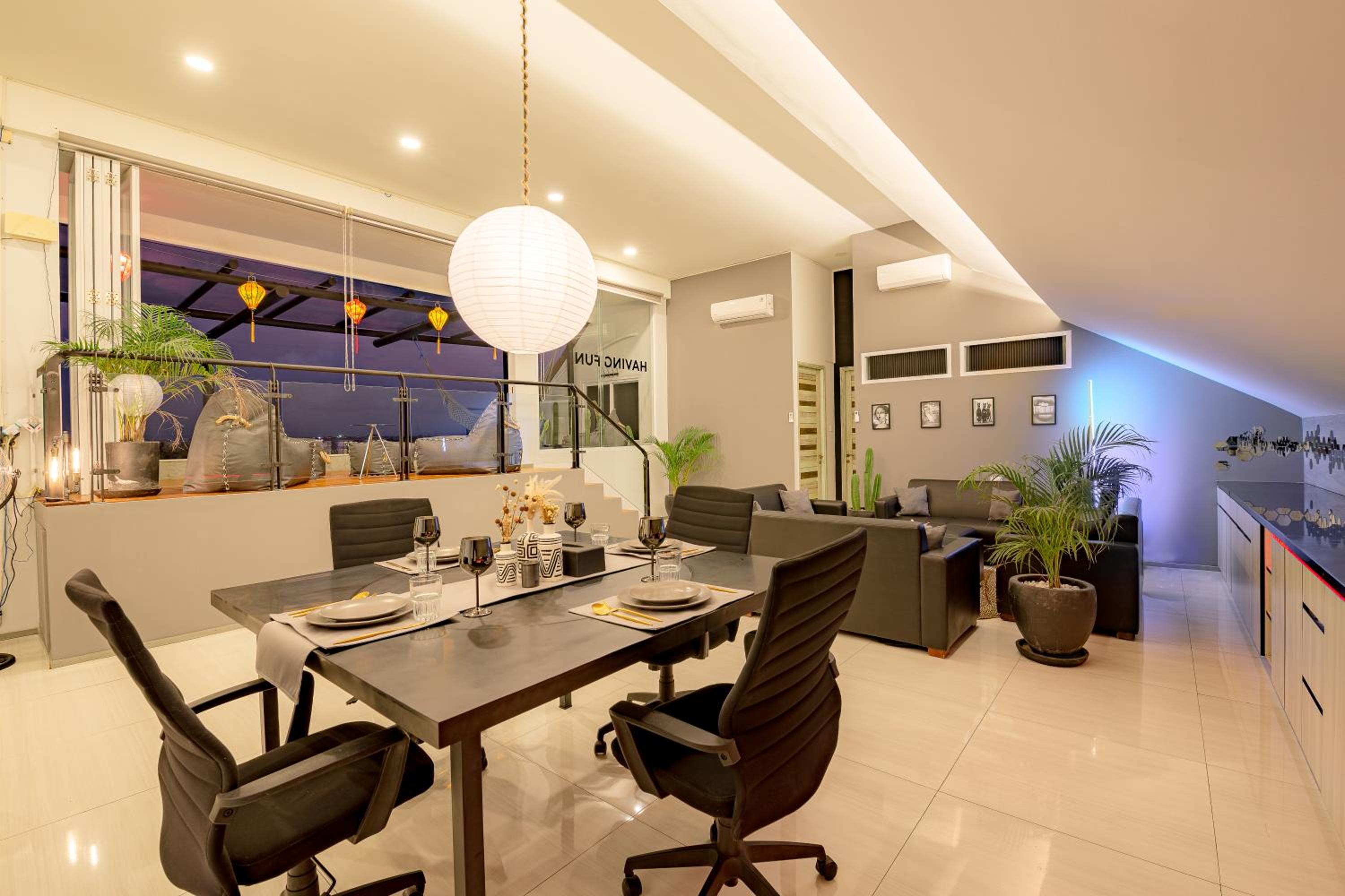 dining