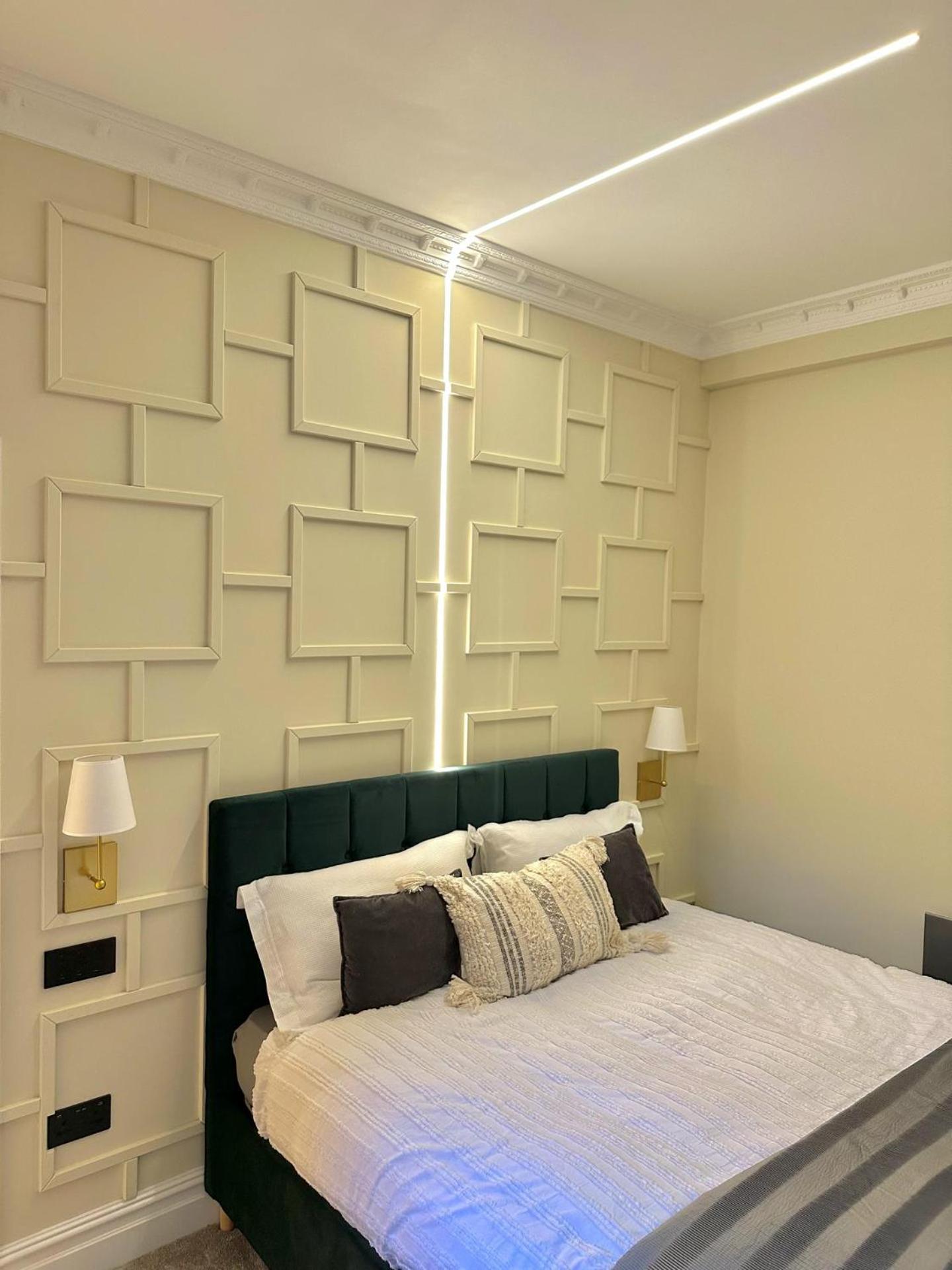 Luxury one-bedroom in Central London