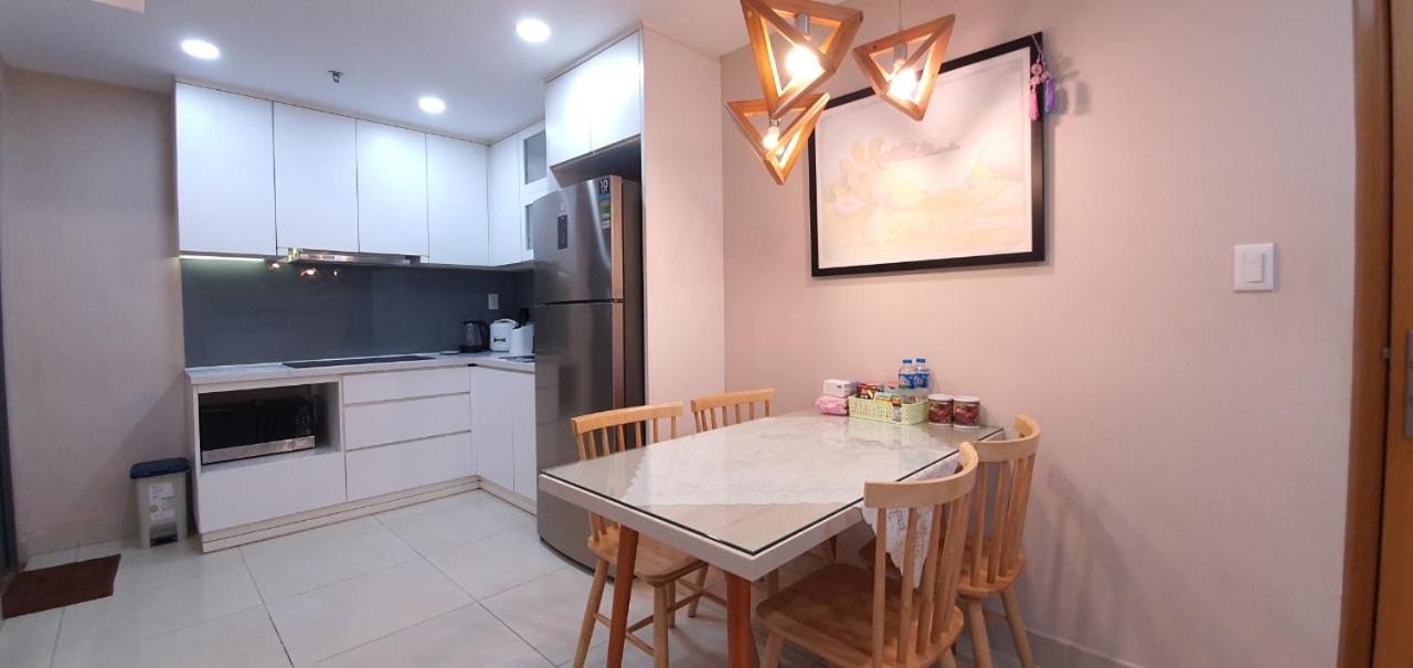 MonMon Apt - Masteri Thao Dien 2BR- Landmark 81 & pool view