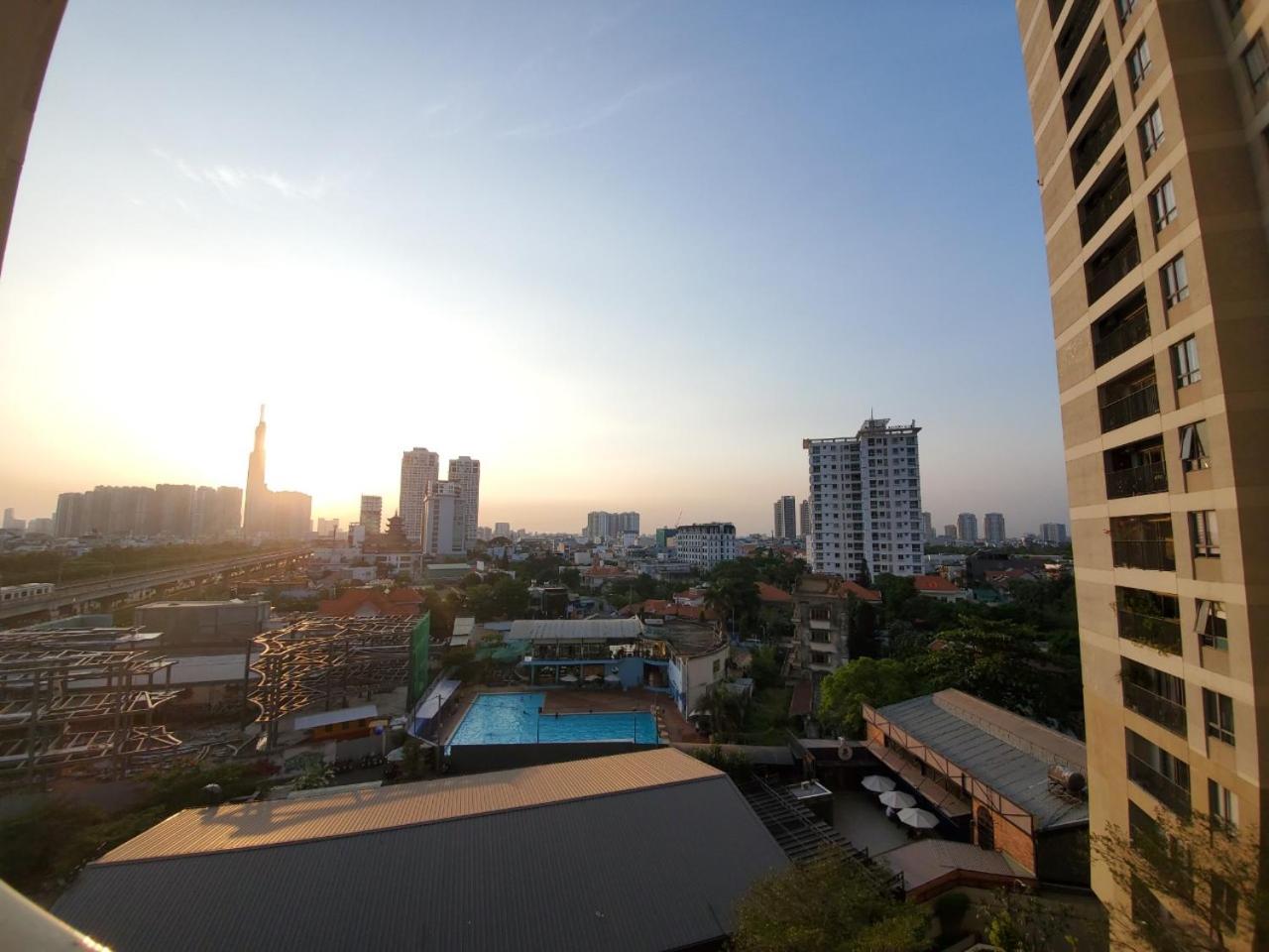 MonMon Apt - Masteri Thao Dien 2BR- Landmark 81 & pool view