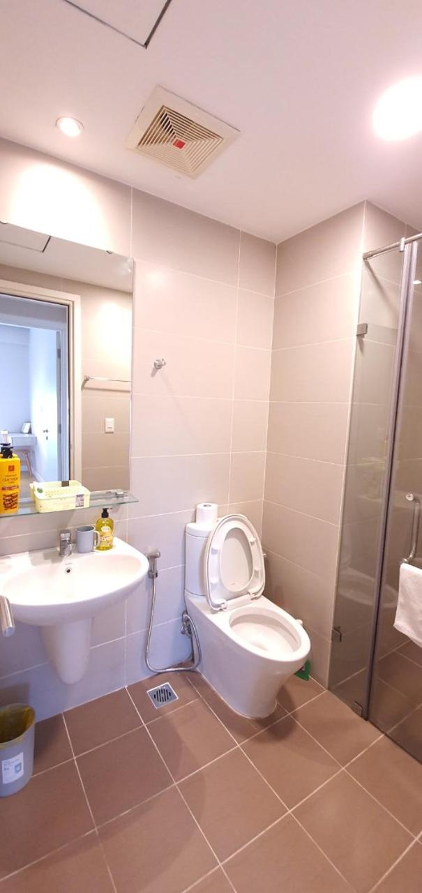 MonMon Apt - Masteri Thao Dien 2BR- Landmark 81 & pool view