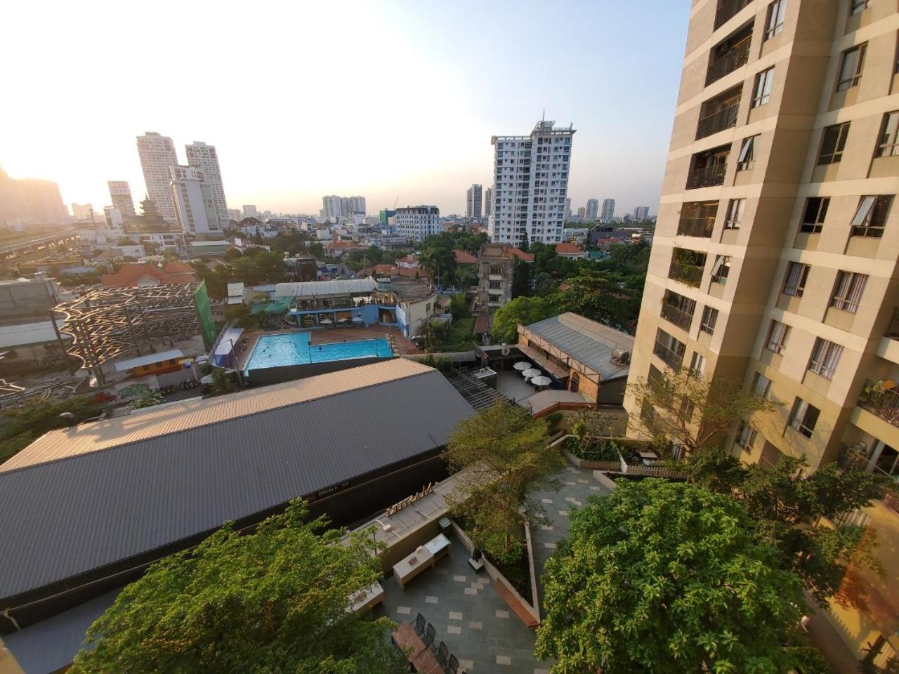 MonMon Apt - Masteri Thao Dien 2BR- Landmark 81 & pool view