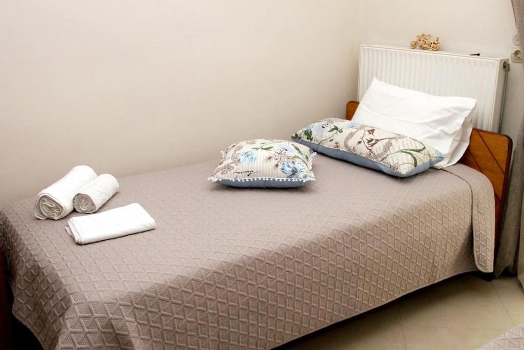 3 bedroom apartment in Heraklion - Free Parking photo 2