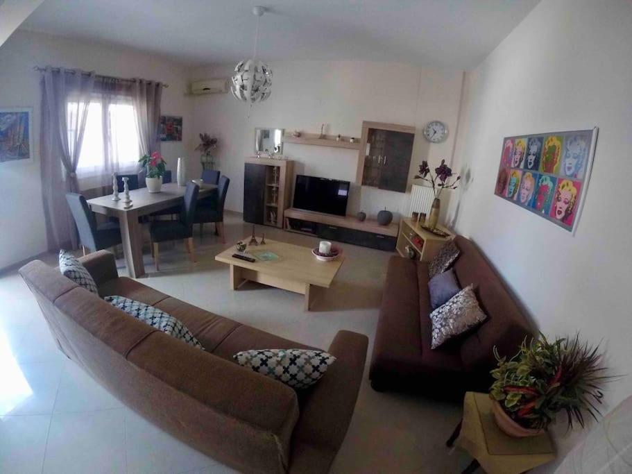 3 bedroom apartment in Heraklion - Free Parking photo 5