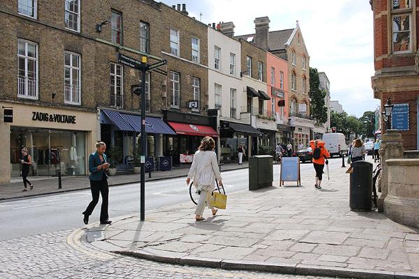 Main Street Corner Great 1bedroom Flat - Richmond