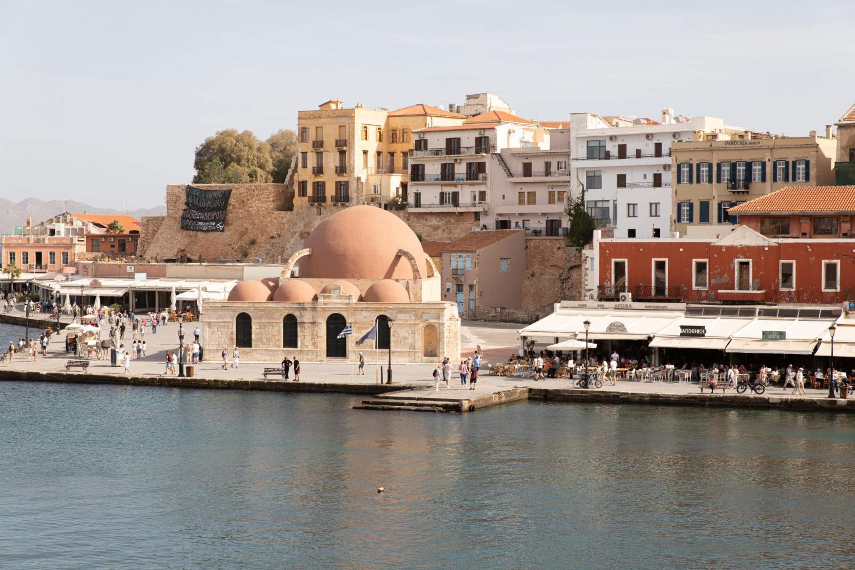 Hotel Lucia Hotel - Image 1