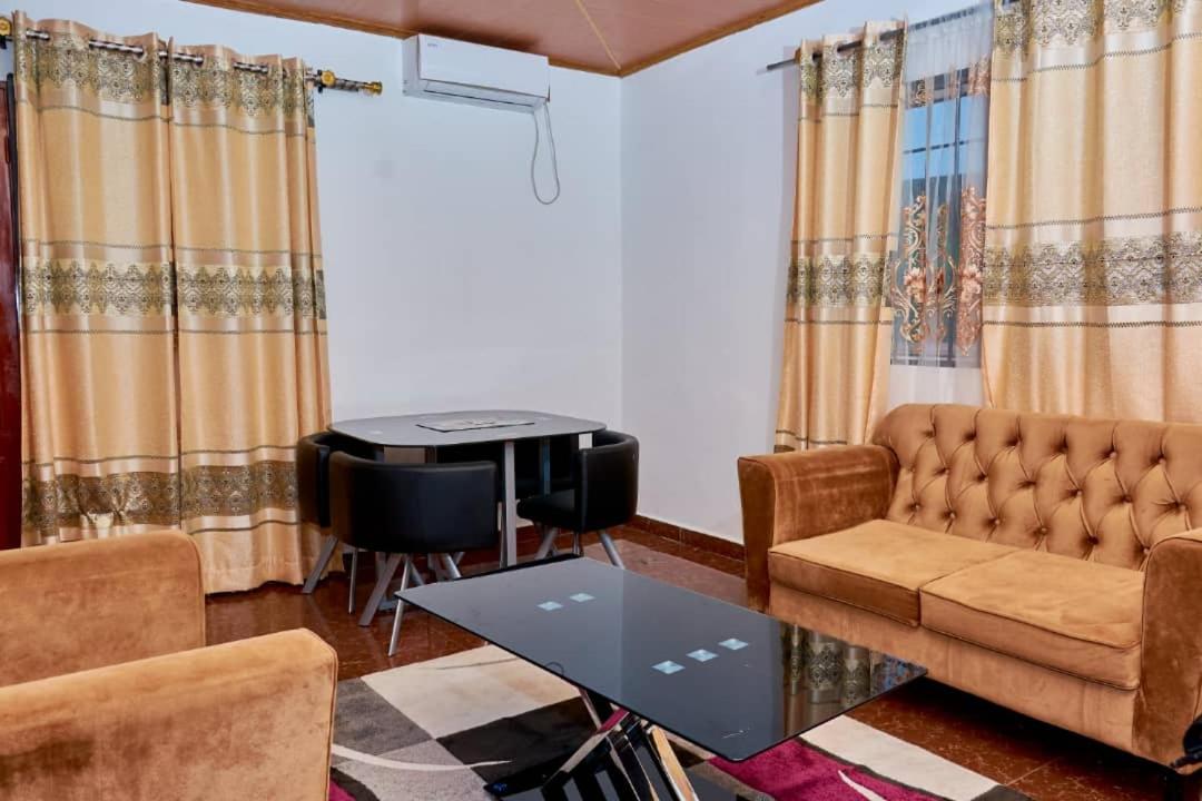 Becky Best Apartments