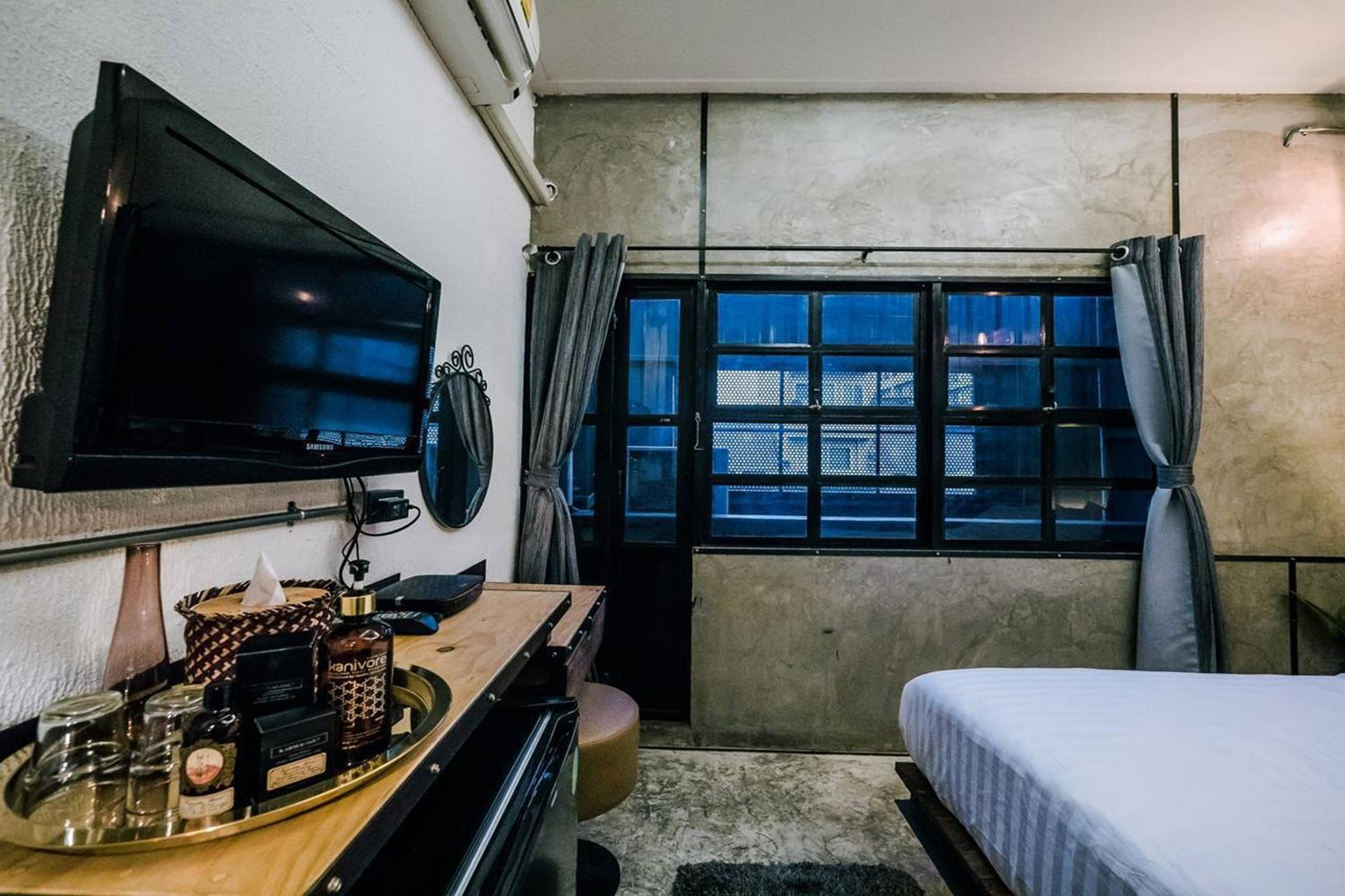 Zeds Hostel Bangkok