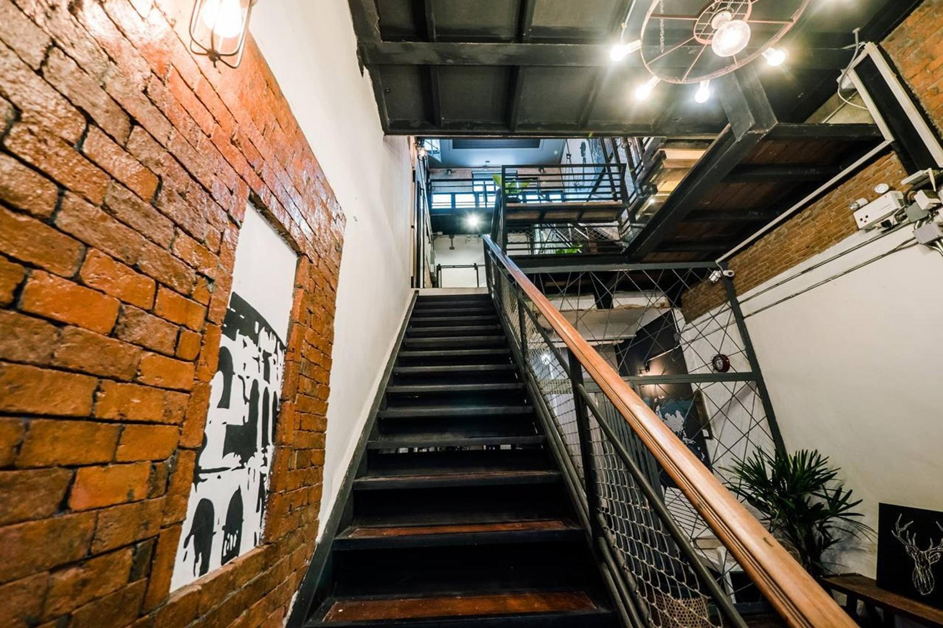 Zeds Hostel Bangkok