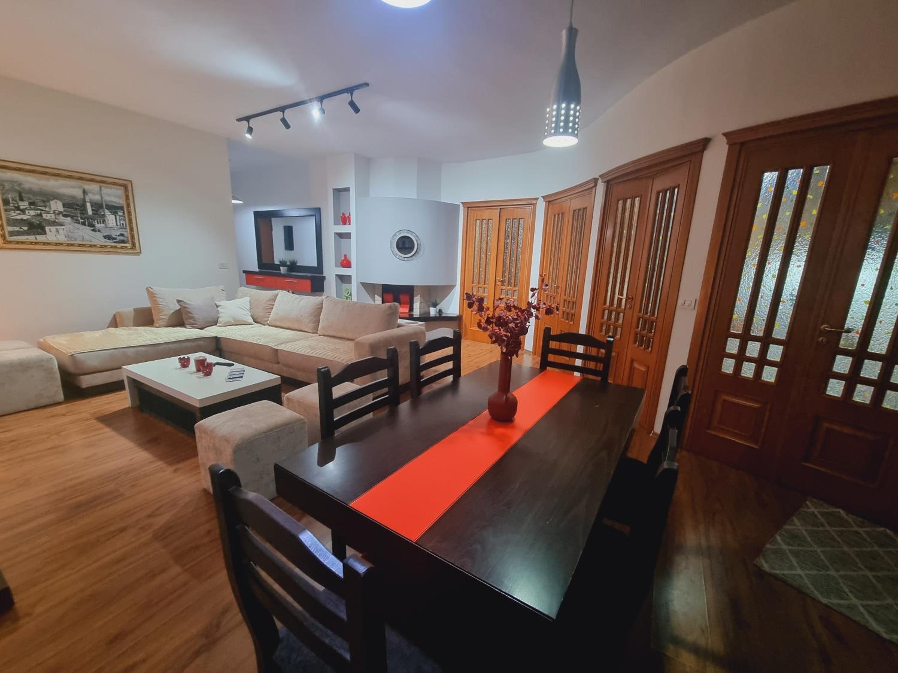 Grand Central Apartment LTH