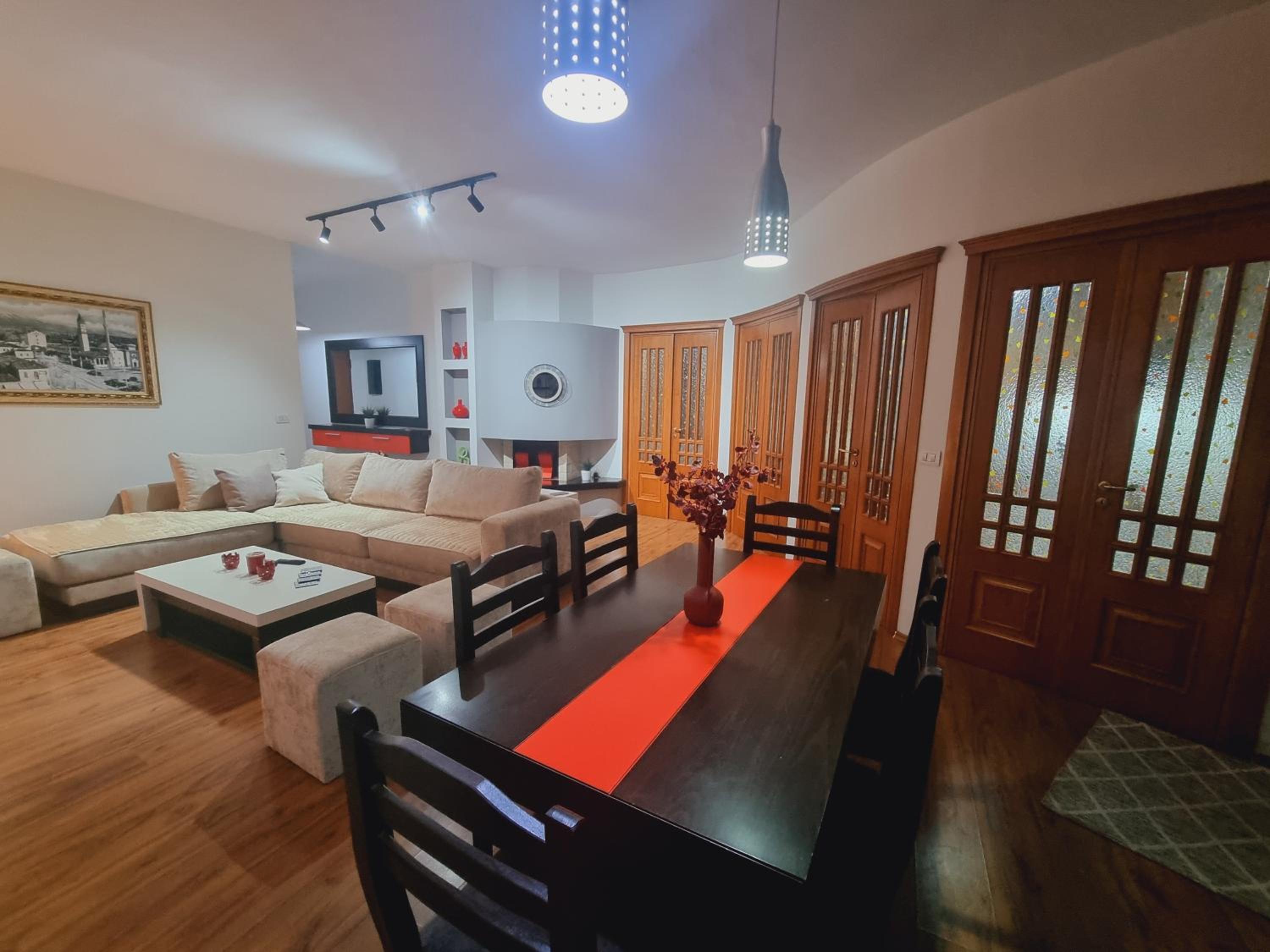 Grand Central Apartment LTH