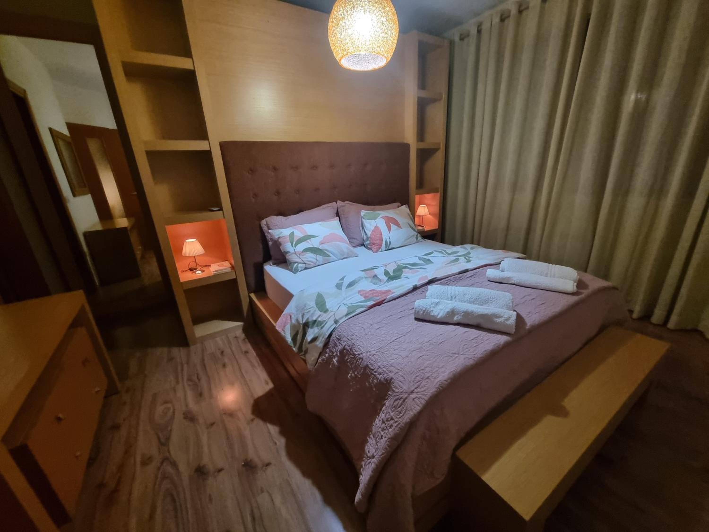 Grand Central Apartment LTH