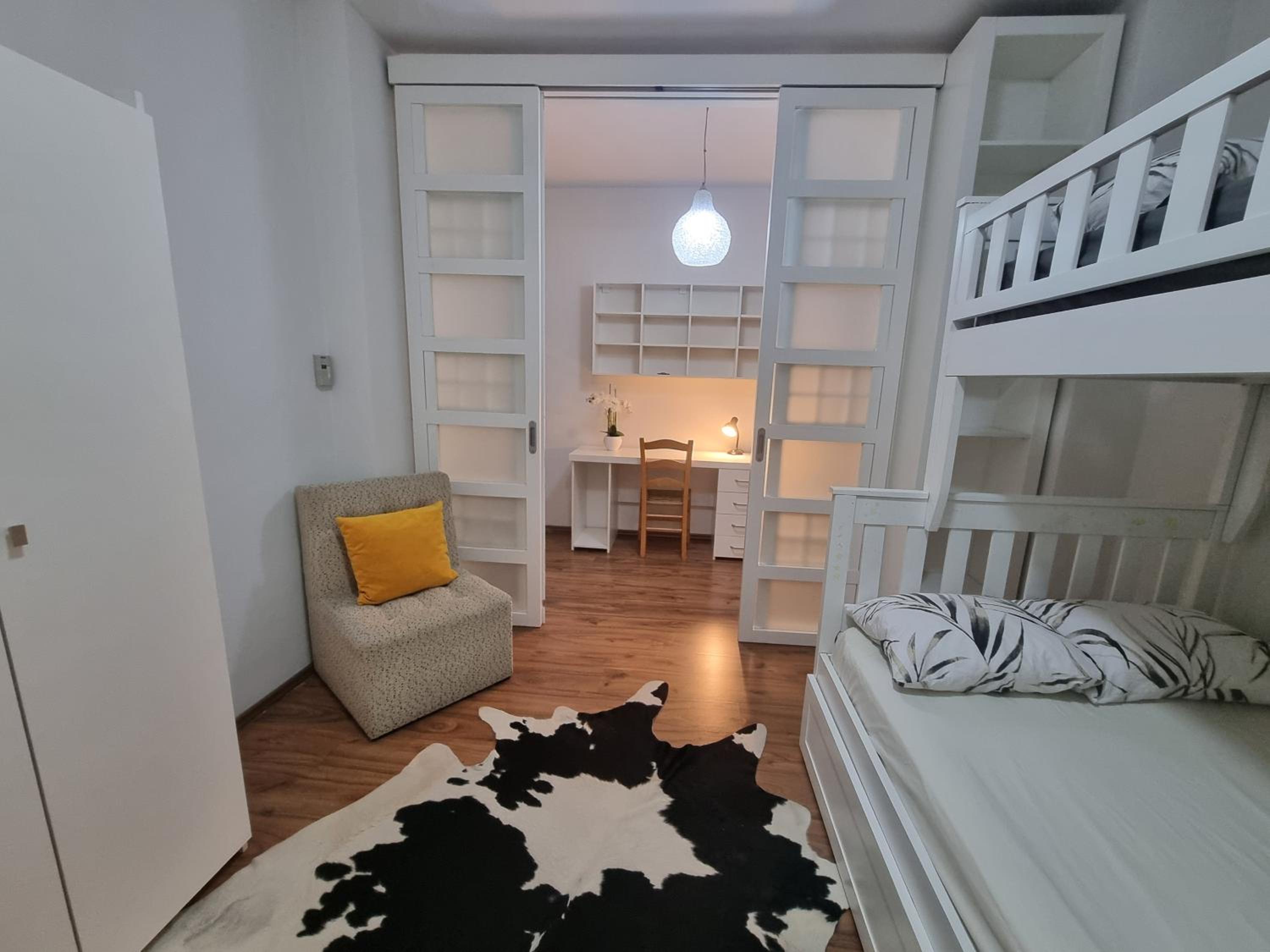 Grand Central Apartment LTH