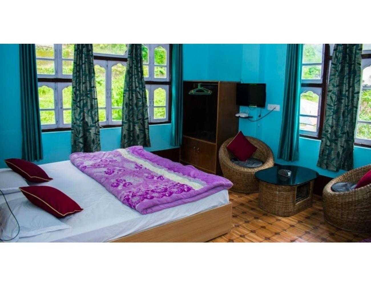 Mangaldeep Resort, Rangoli, Sikkim view 2