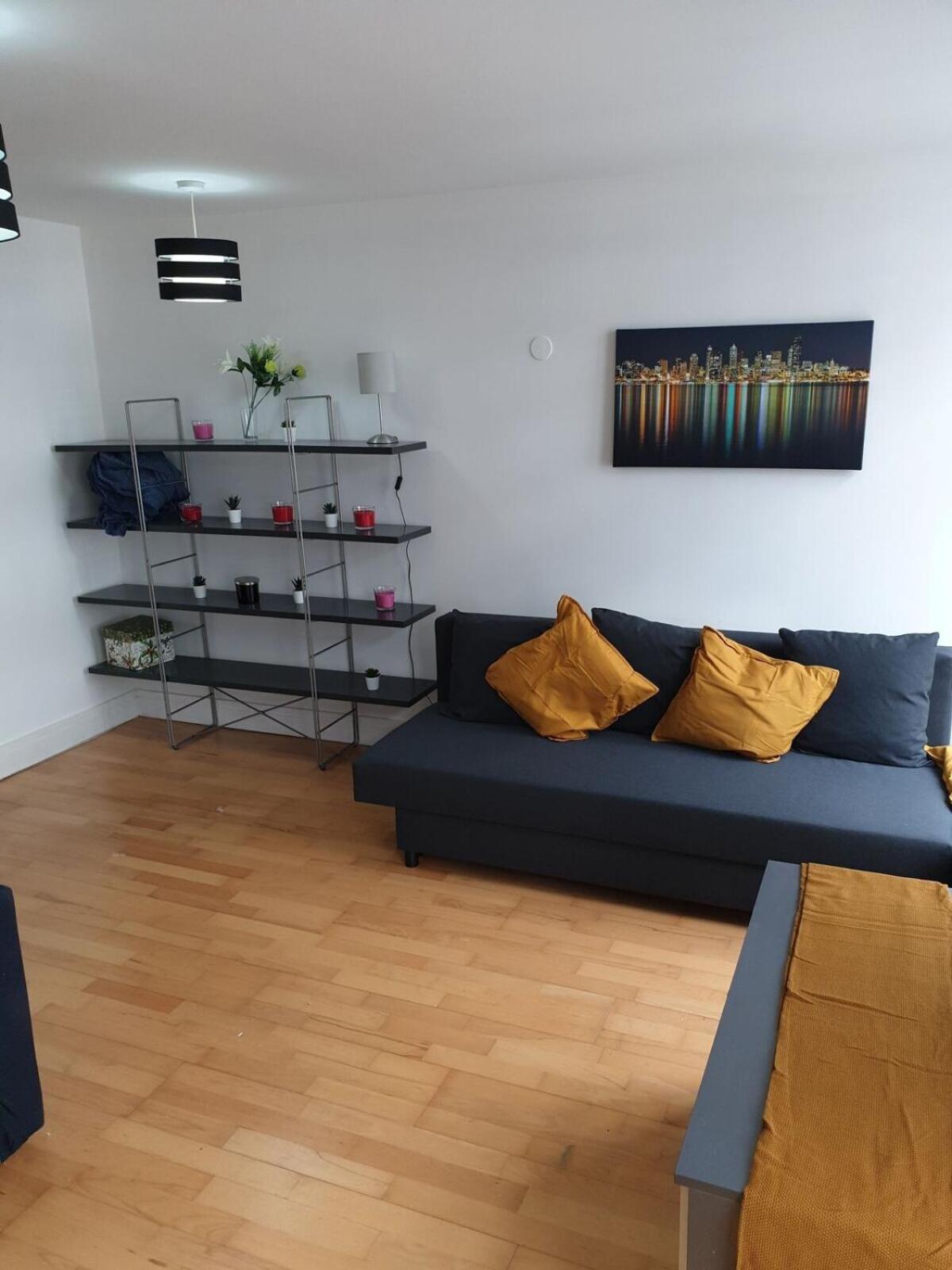 Fab Manchester City new one bed apartment view 3