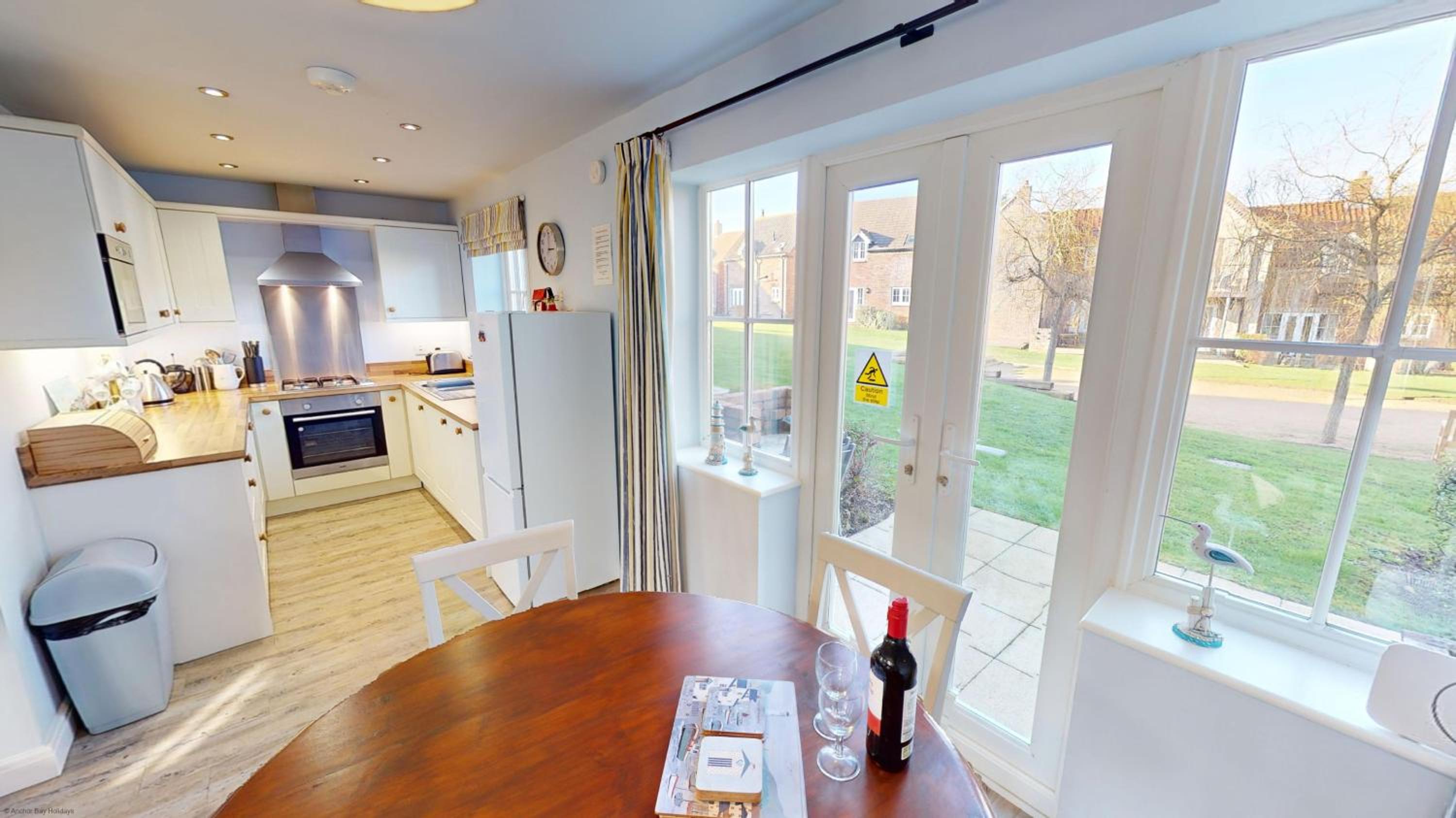 Willow Cottage - Part of the The Bay Filey Holiday Village with pool, gym and direct beach access, pub, restaurant, tennis and meadows walks