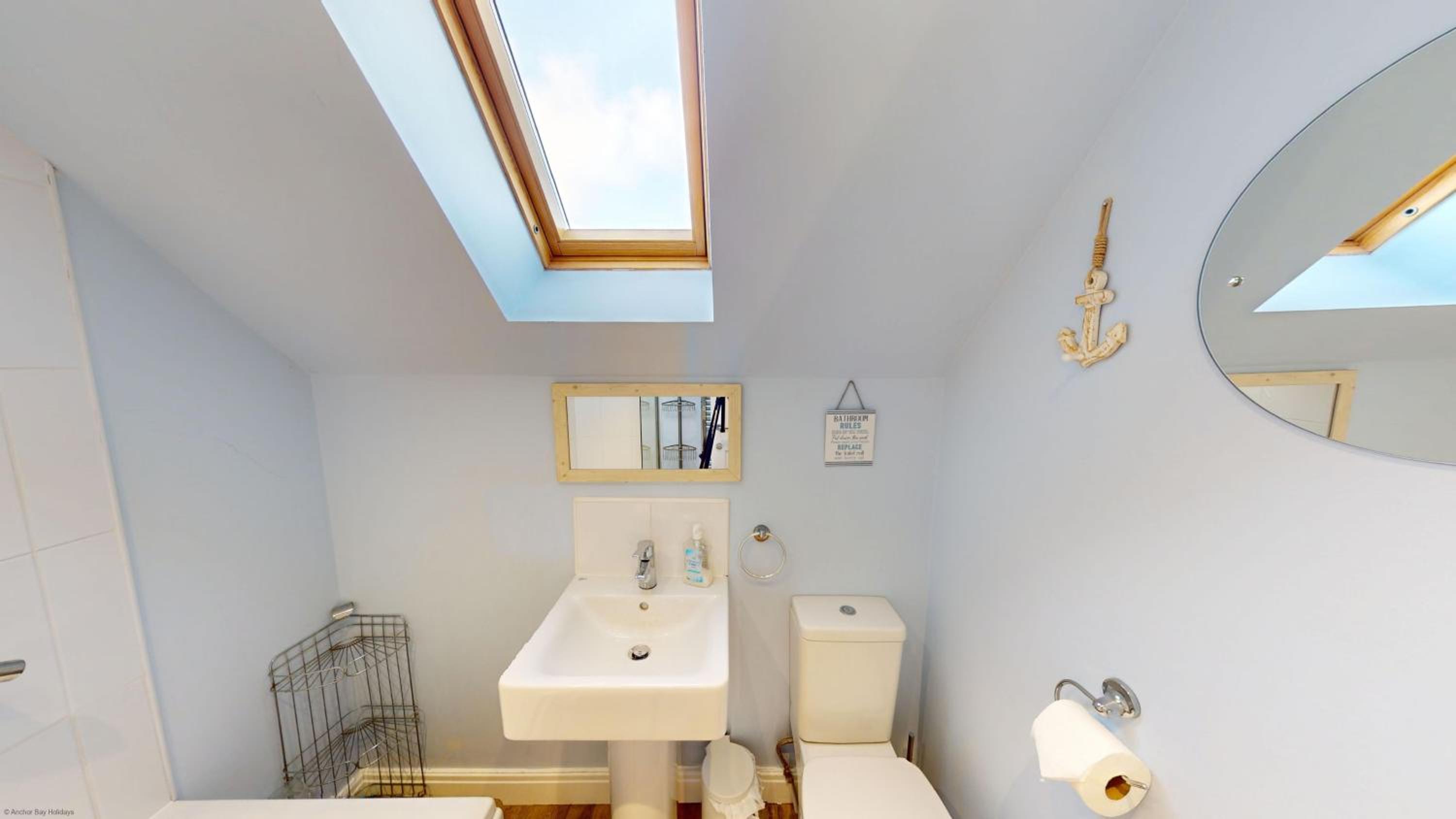 Willow Cottage - Part of the The Bay Filey Holiday Village with pool, gym and direct beach access, pub, restaurant, tennis and meadows walks