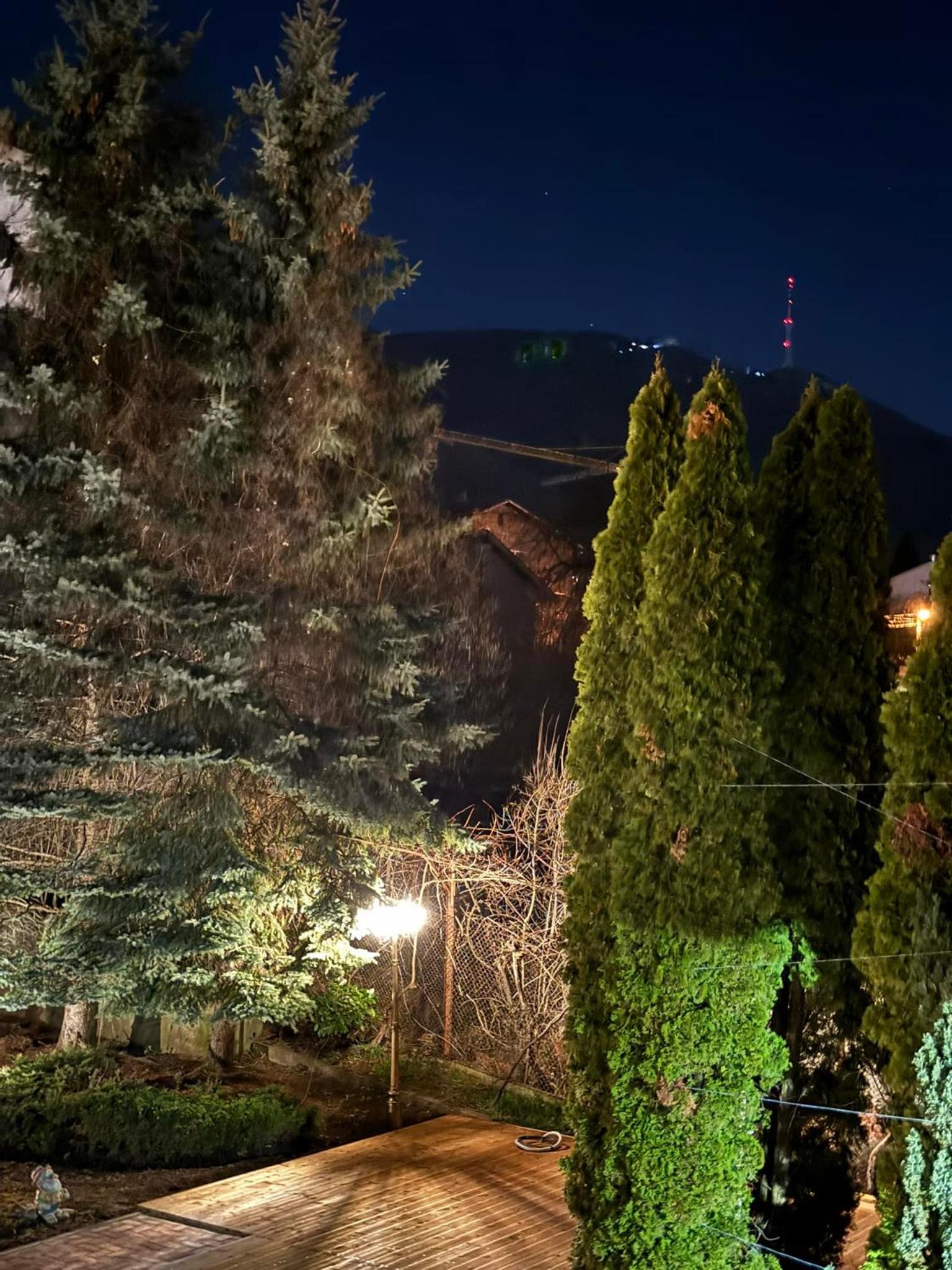 Villa Boyana City & Relax with Hot Jacuzzi and Sauna by BookVillaBG