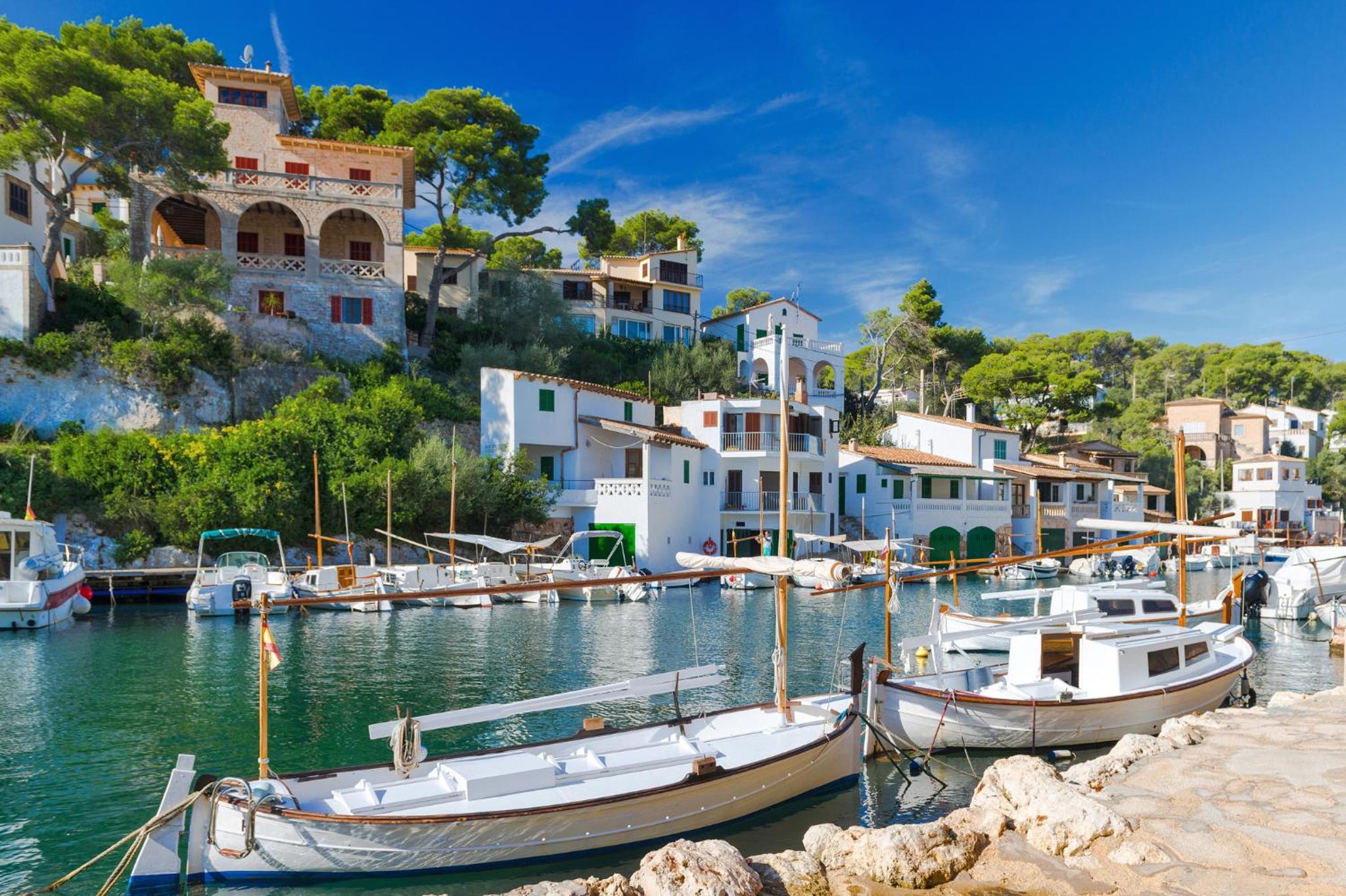 Apartment Oasis Cala Santanyi with shared pool