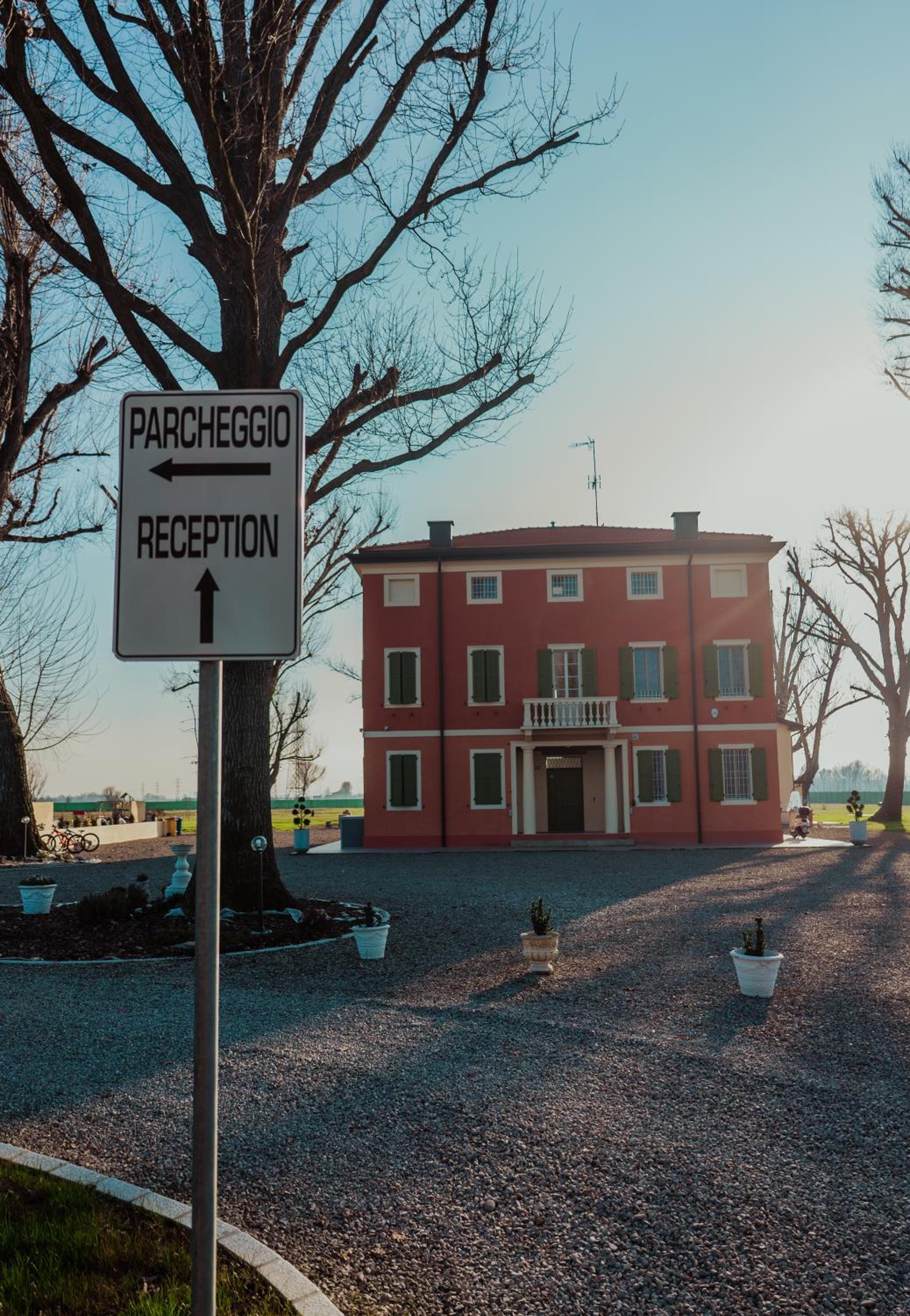 Villa Iris