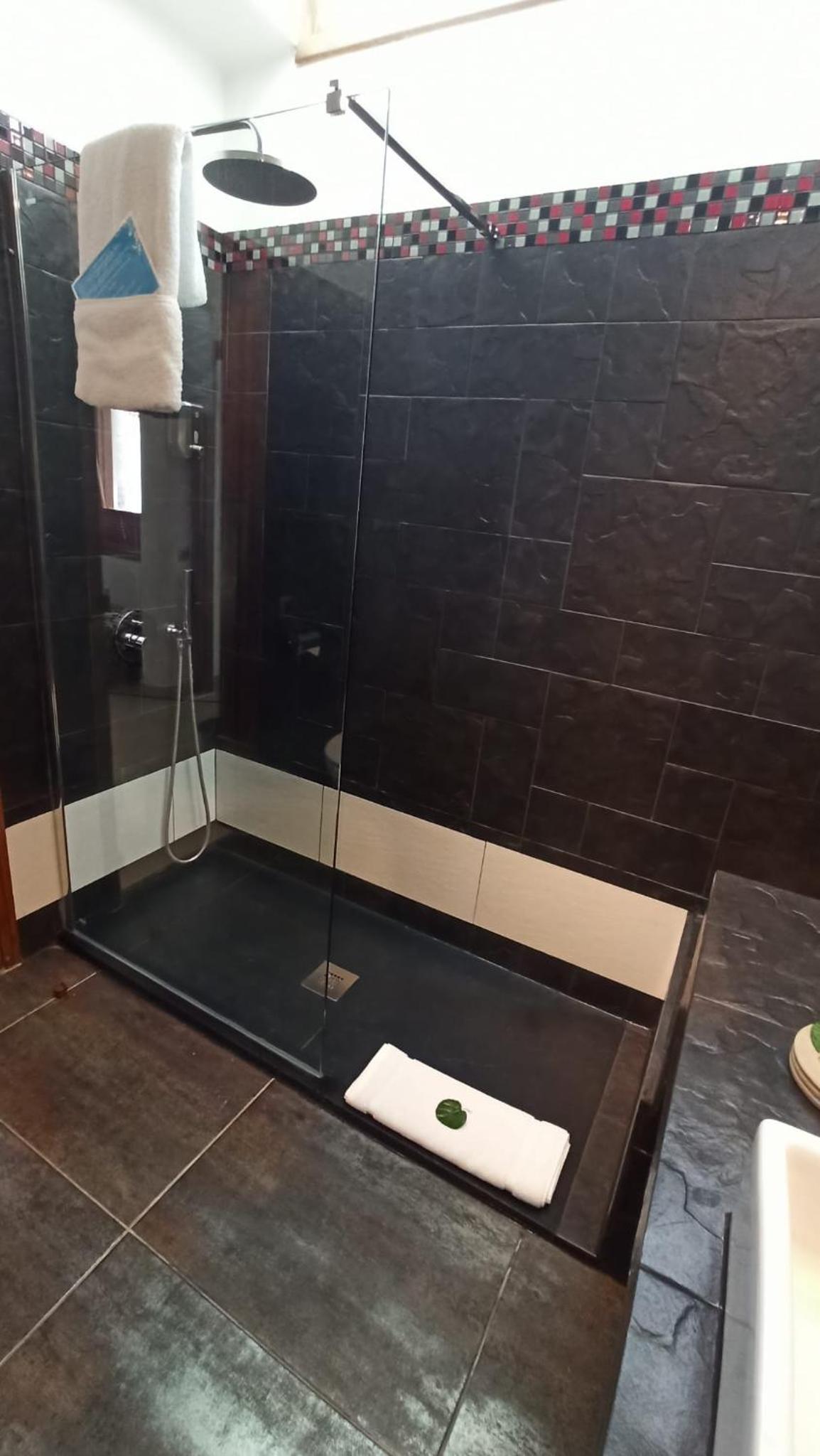 Birdcage Gay Men Resort and Lifestyle Hotel
