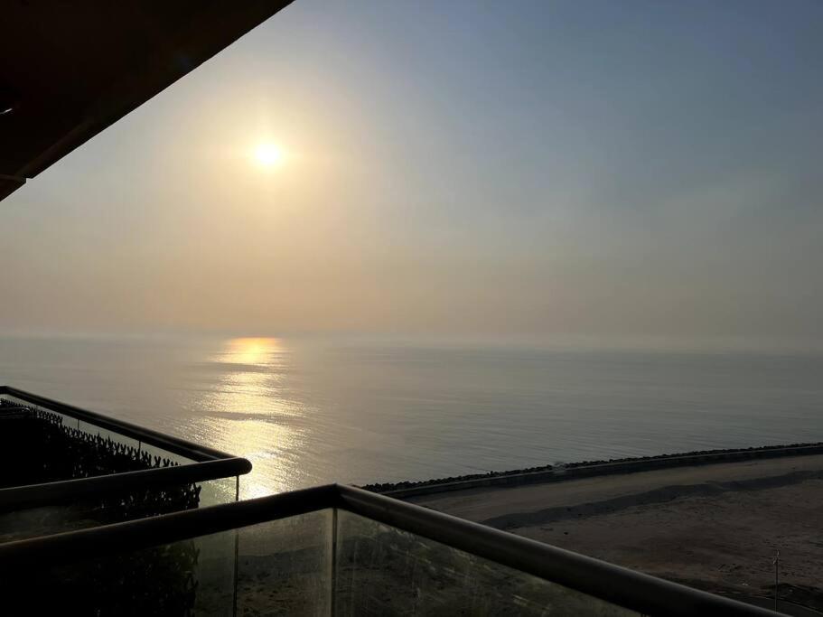 Luxury Seaview Studio Apartment -RAK Marjan Island