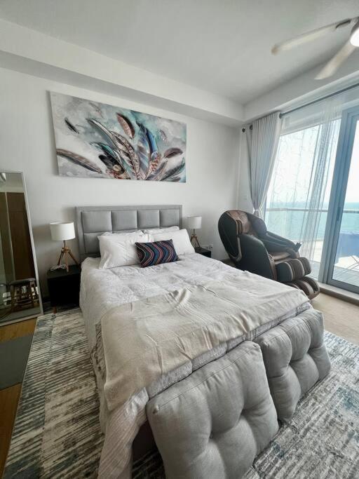 Luxury Seaview Studio Apartment -RAK Marjan Island