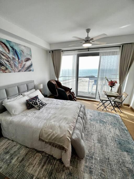Luxury Seaview Studio Apartment -RAK Marjan Island