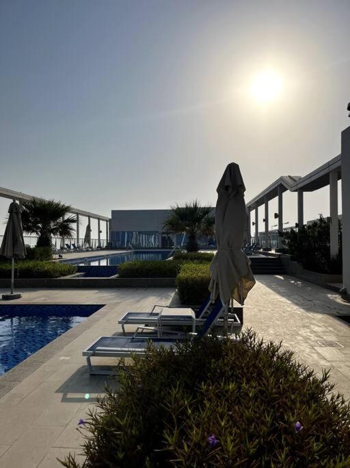 Luxury Seaview Studio Apartment -RAK Marjan Island