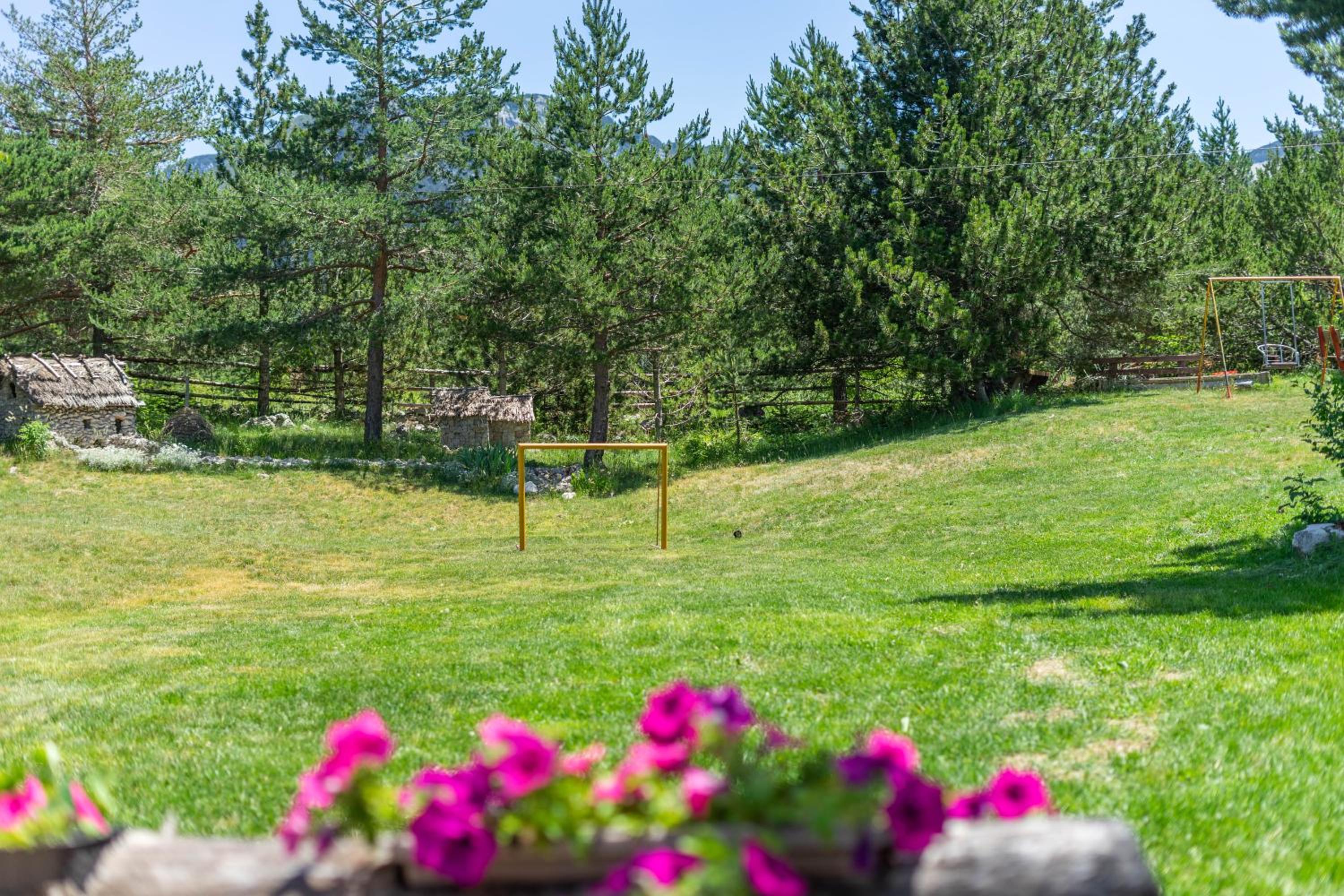 Vikendica Blidinje, Ranch Mikulic