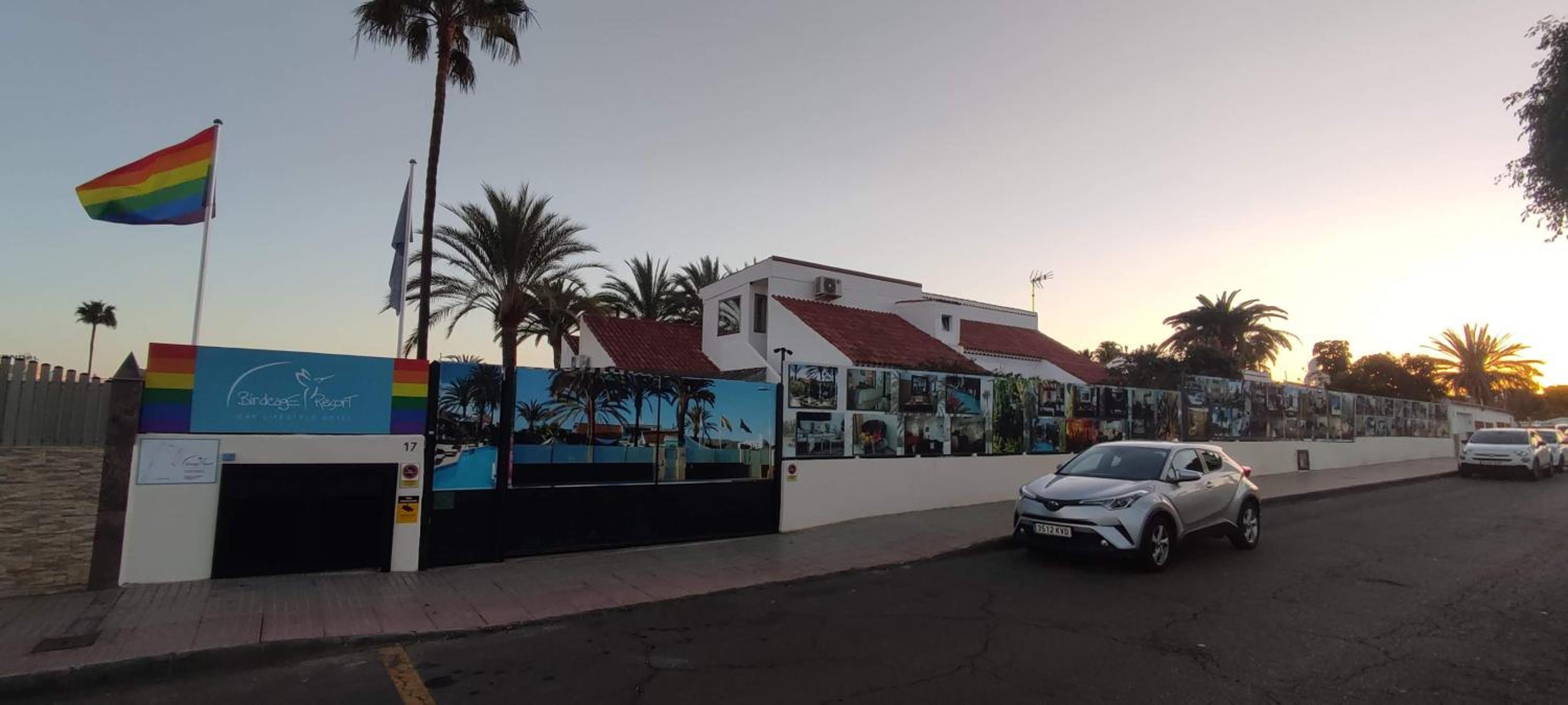 Birdcage Gay Men Resort and Lifestyle Hotel