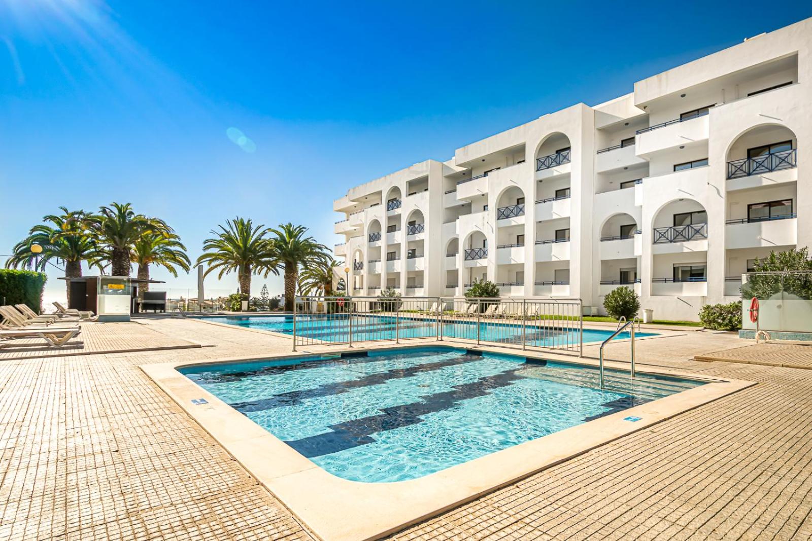 BeGuest Blue Atlantic View Apartment view 4