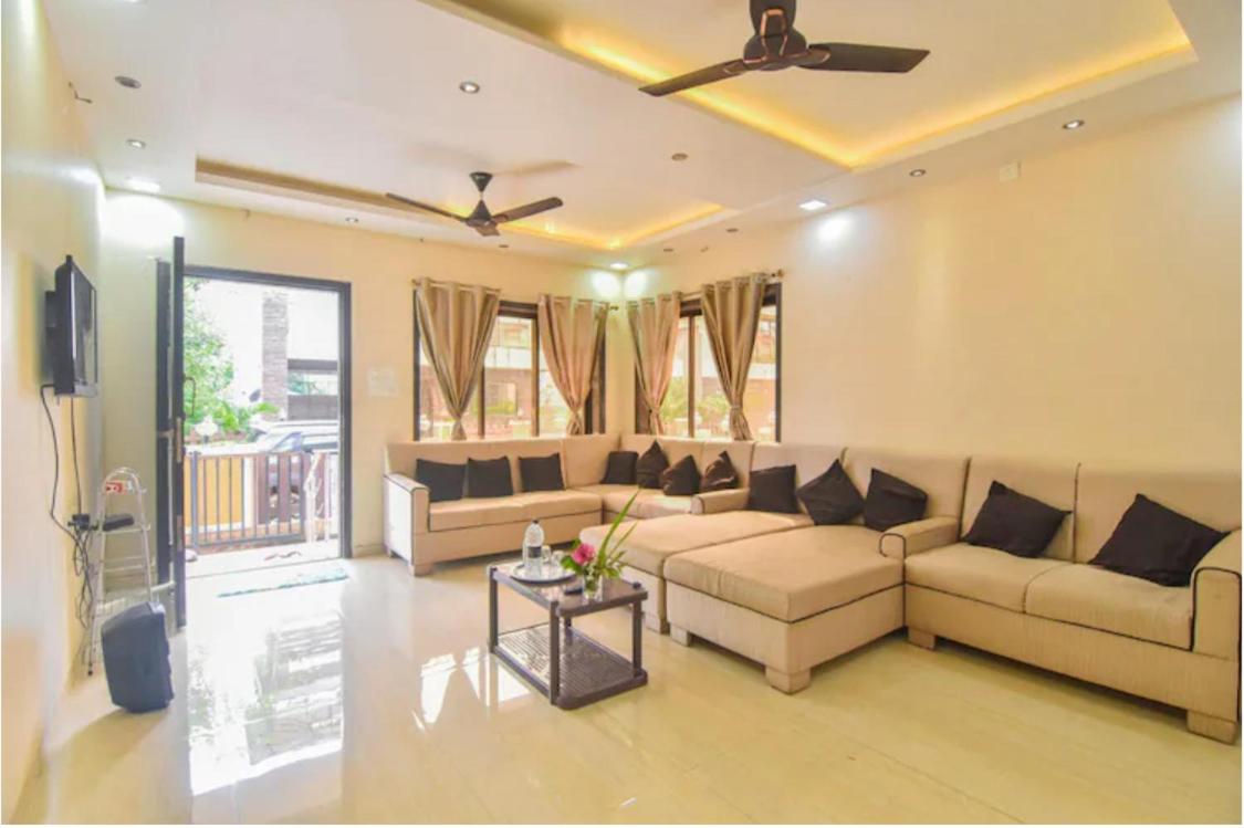 Z Luxury Villa view 4