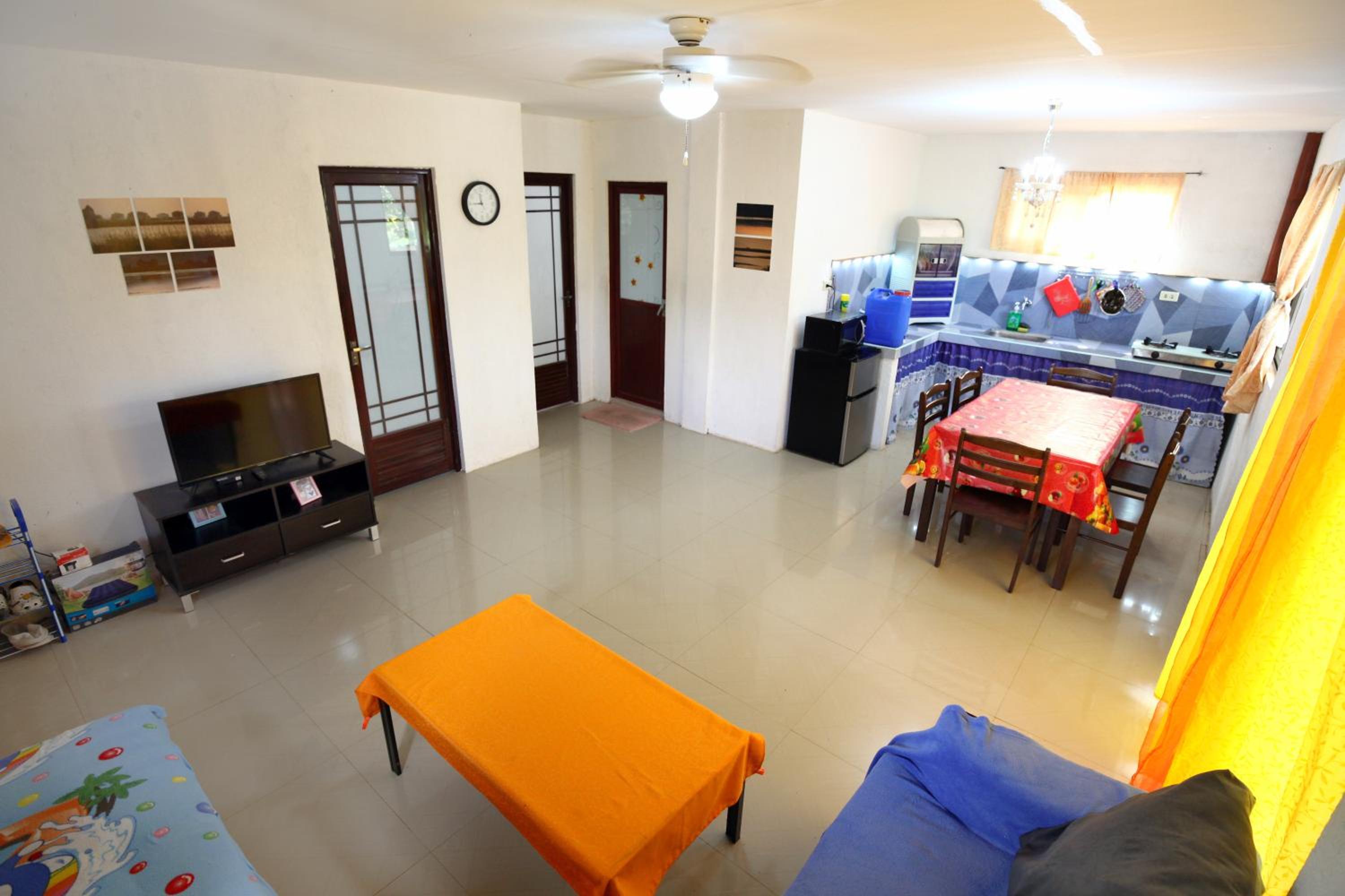 Casa de Elvis Philippines view 4
