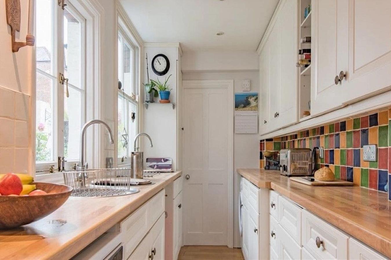 Maple Cottage, Canterbury - Little City Gem view 2