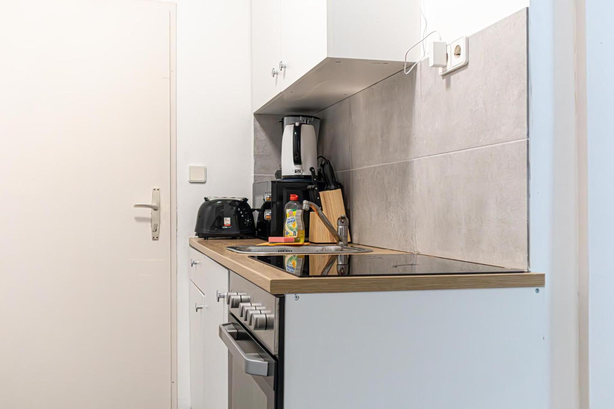 Beautiful 1BR Apartment in Central Meidling