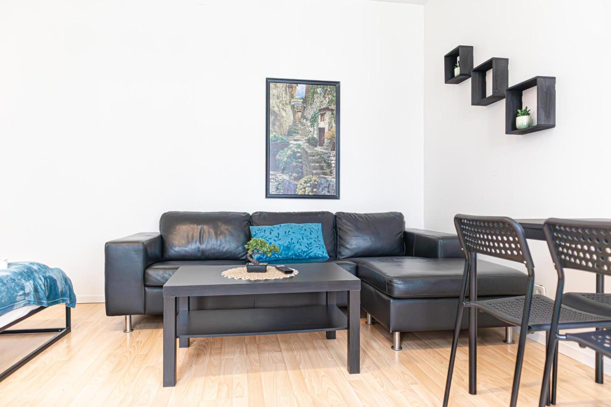 Beautiful 1BR Apartment in Central Meidling