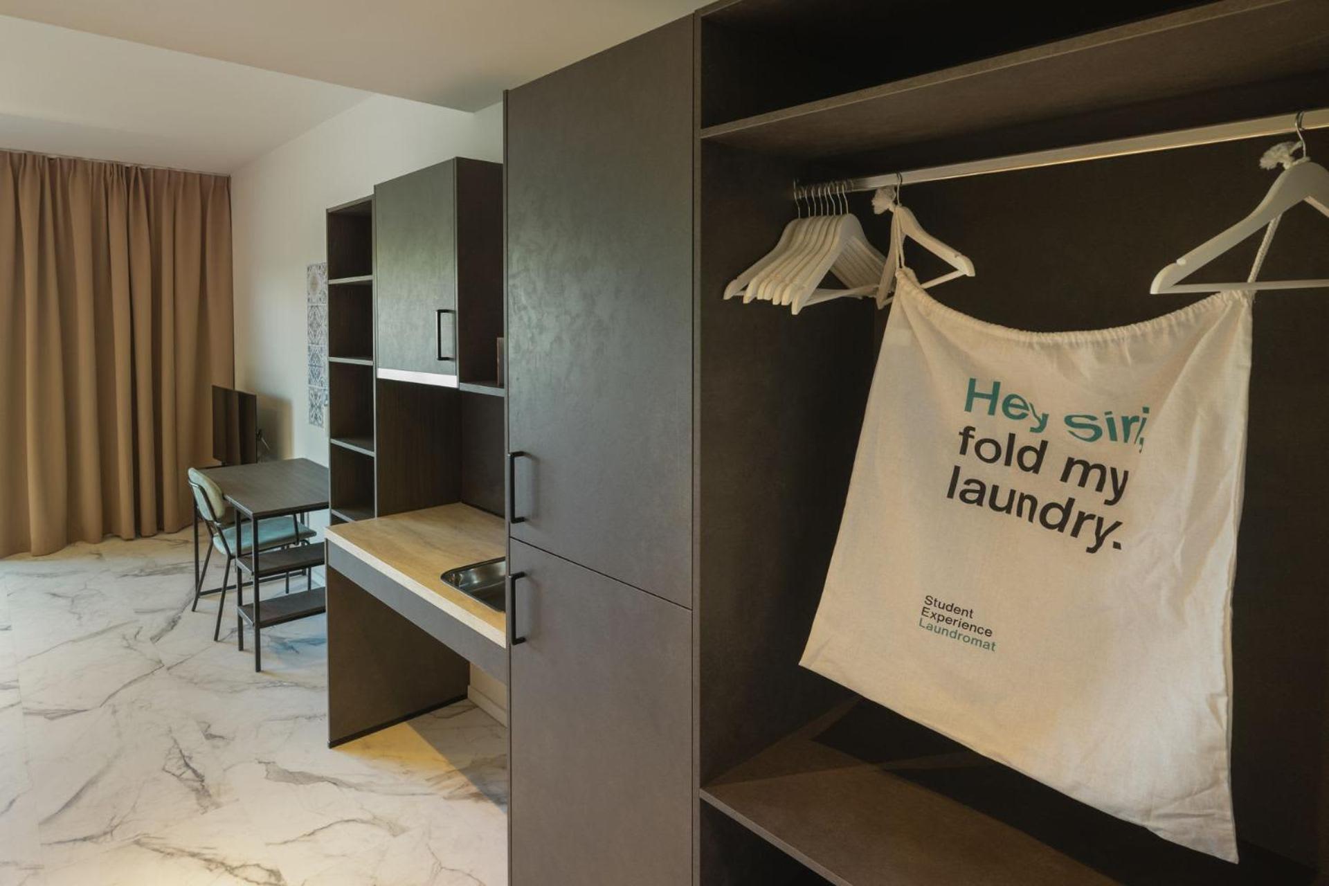 Student Experience Madrid Pozuelo - Luxury Hostel