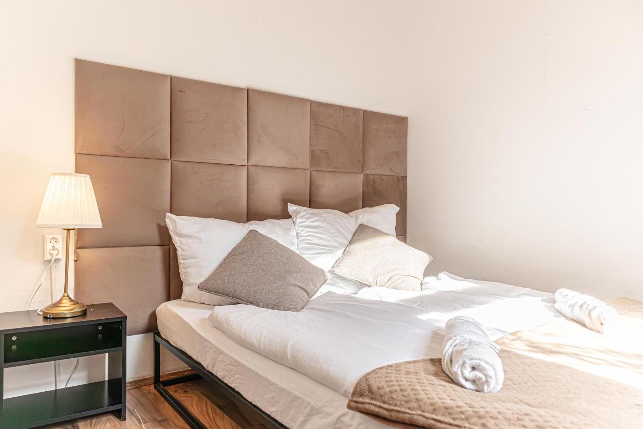 Beautiful 1BR Apartment in Central Meidling