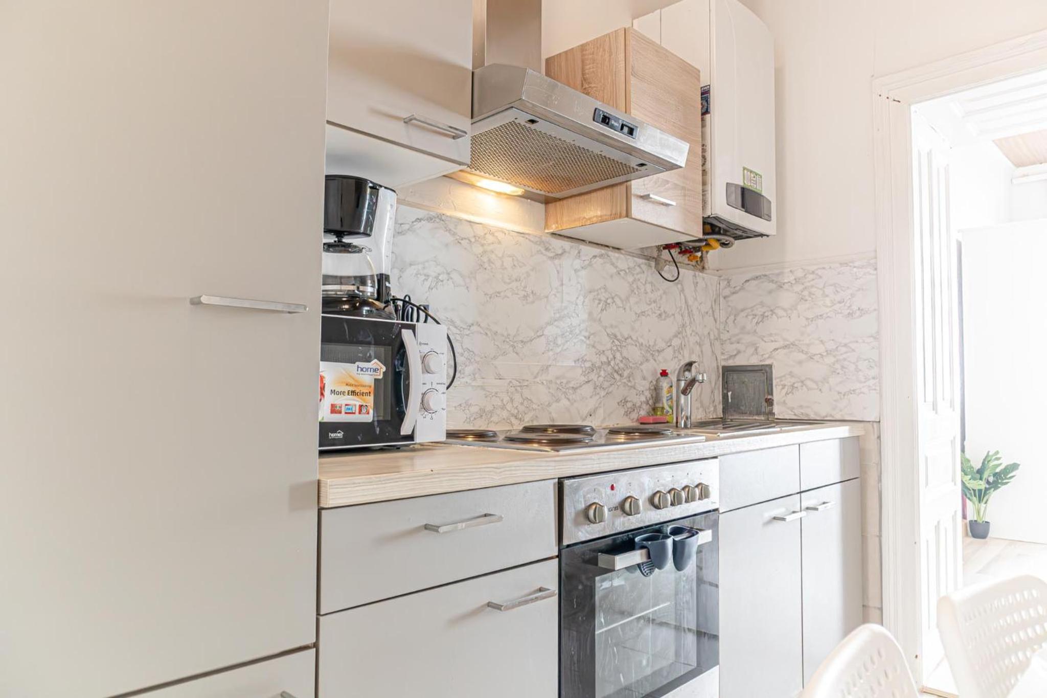 Beautiful 1BR Apartment in Central Meidling