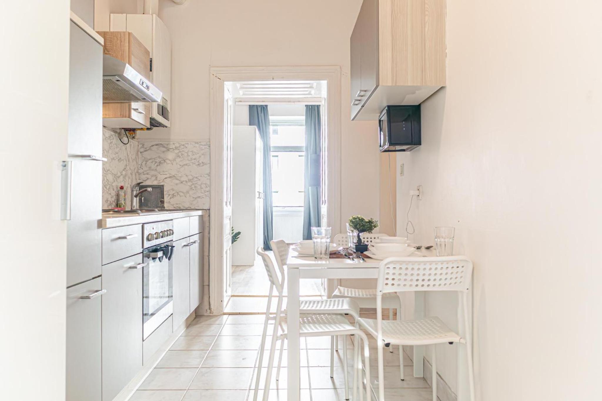 Beautiful 1BR Apartment in Central Meidling