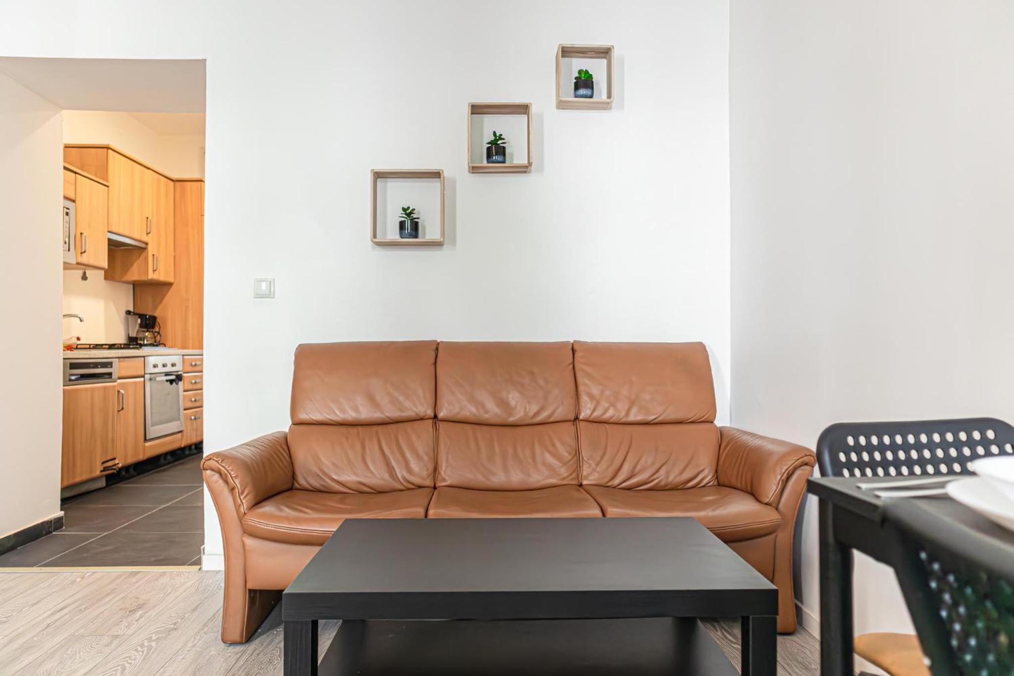 Beautiful 1BR Apartment in Central Meidling