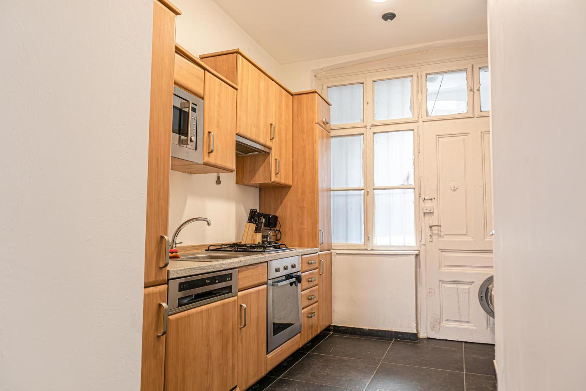 Beautiful 1BR Apartment in Central Meidling