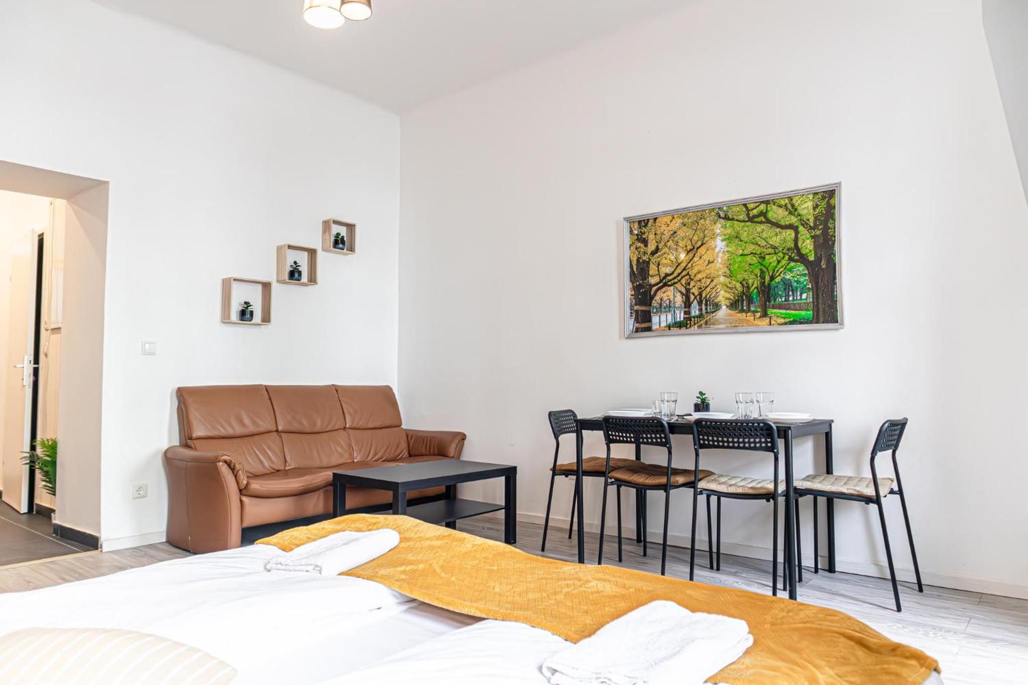 Beautiful 1BR Apartment in Central Meidling